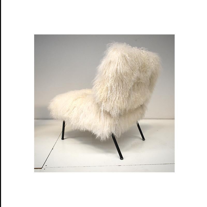 1970, Set of Two Vintage Armachiars, Upholstered in Fur For Sale 1