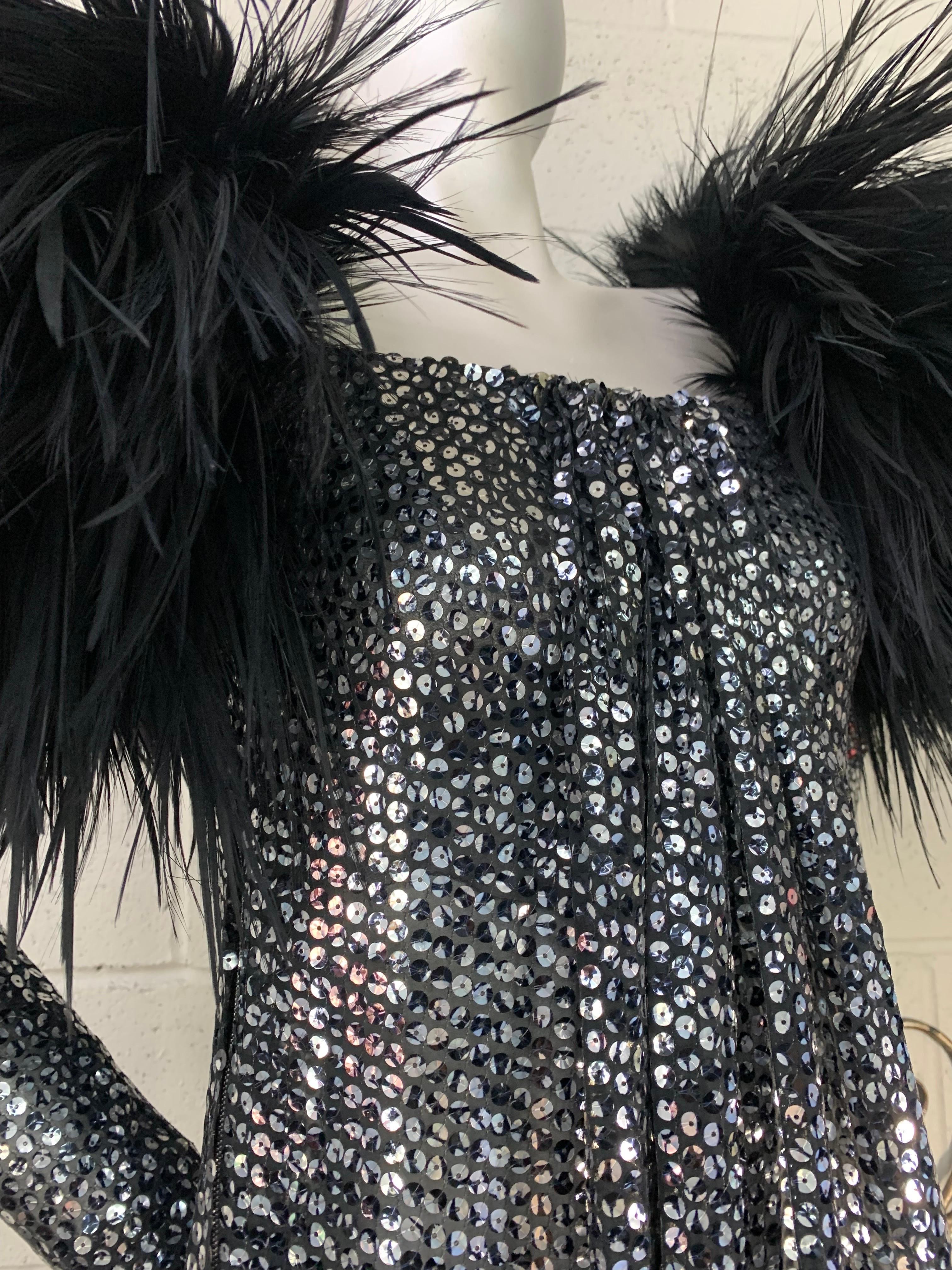 1970 Silver & Black Sequin Gown w Avant Garde Black Feather Shoulder Detail In Excellent Condition For Sale In Gresham, OR