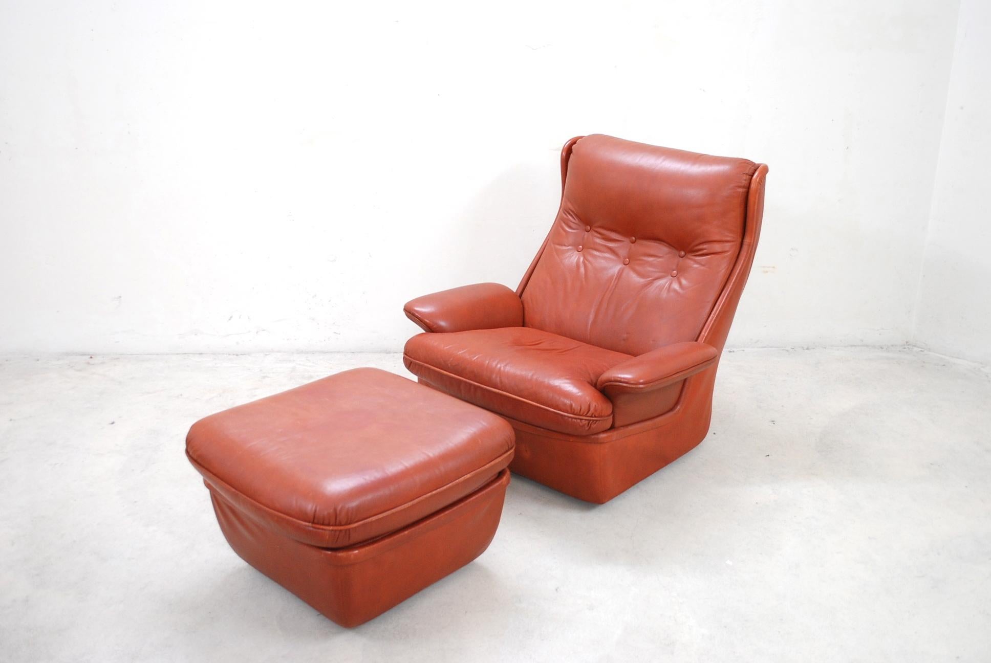 German  1970 Space Age Ox Red Leather Lounge Chair and Ottoman