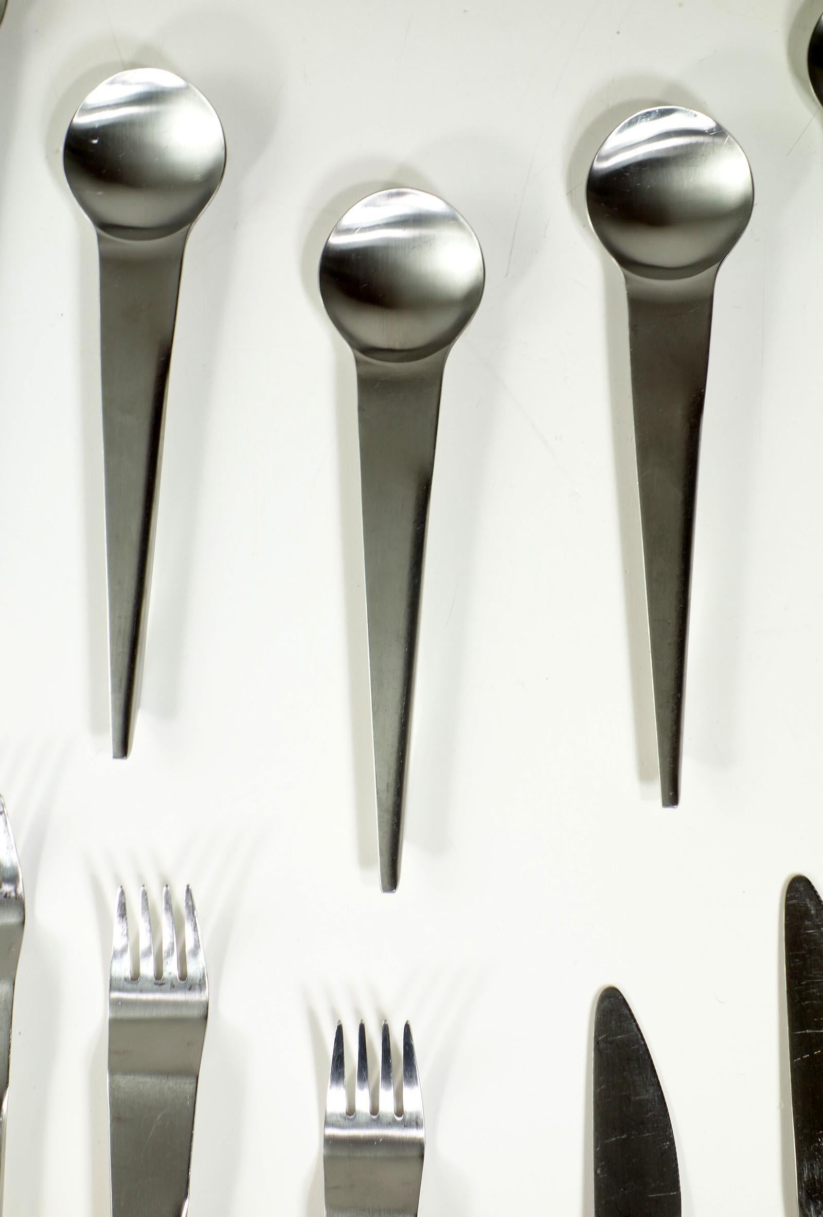 1970 Steel Inox Gottingen Italian Space Age Design Posate 18 pezzi in vendita 1