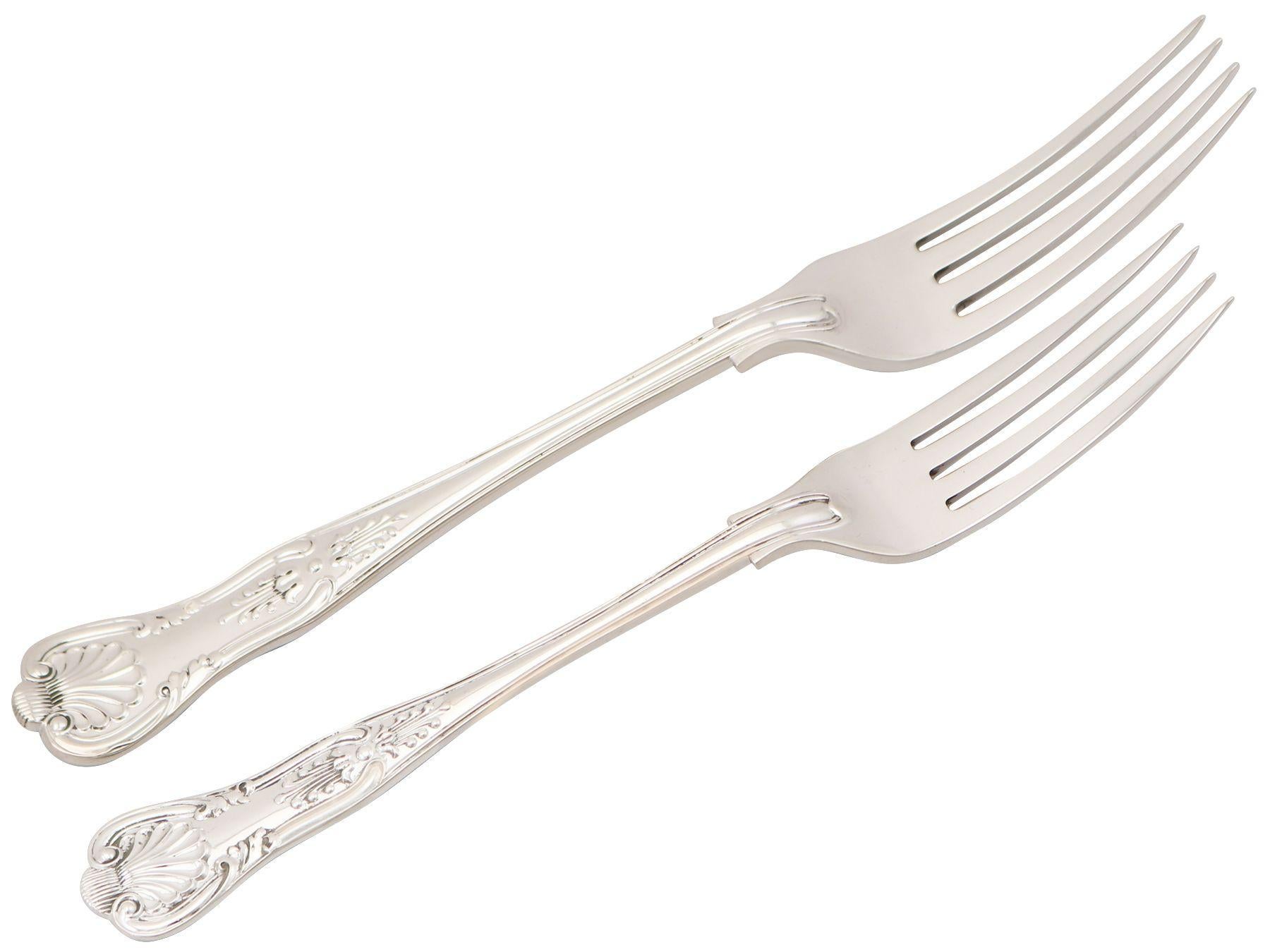 1970 Sterling Silver Canteen of Cutlery for Eight Persons 5