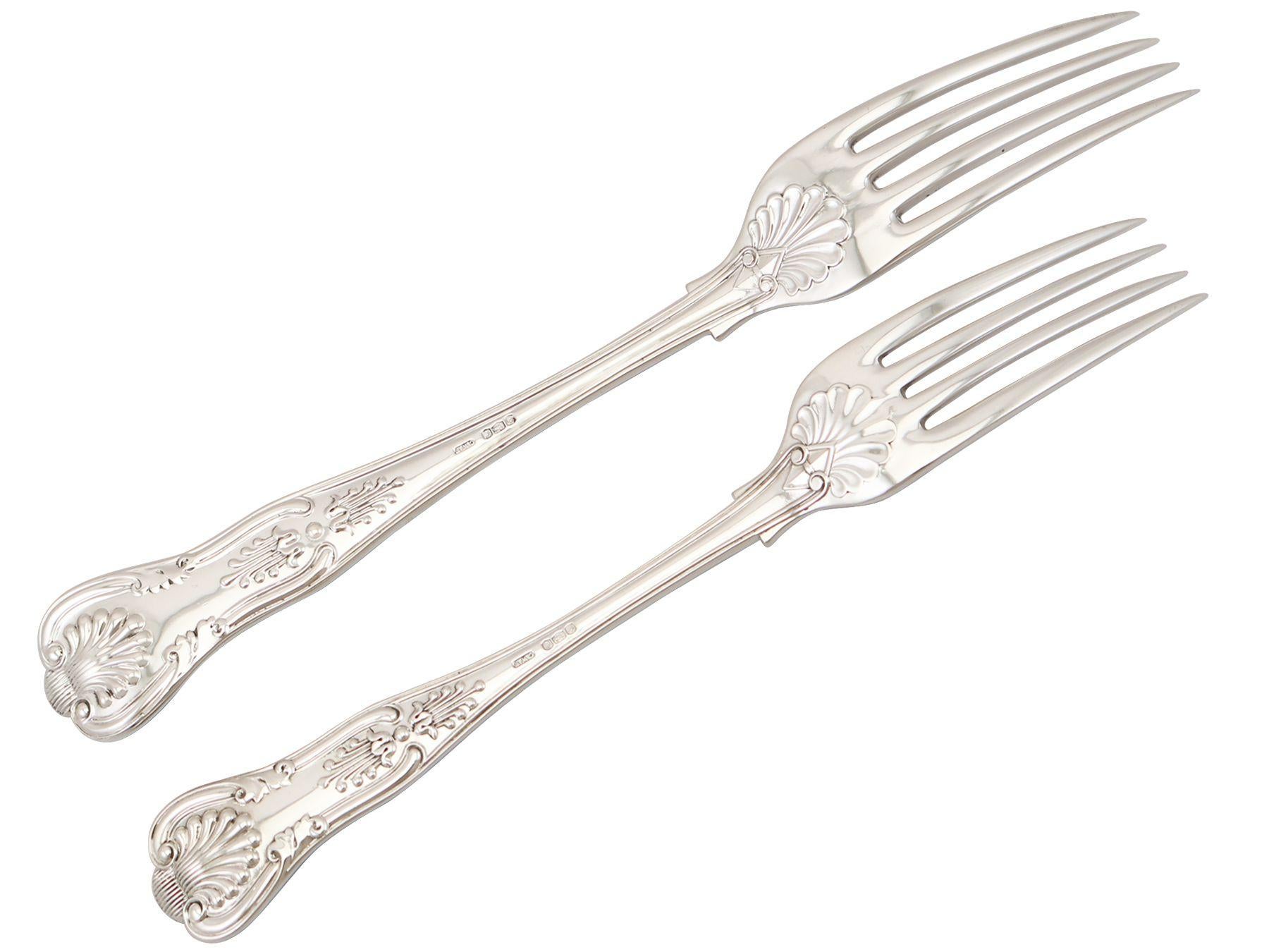 1970 Sterling Silver Canteen of Cutlery for Eight Persons 6