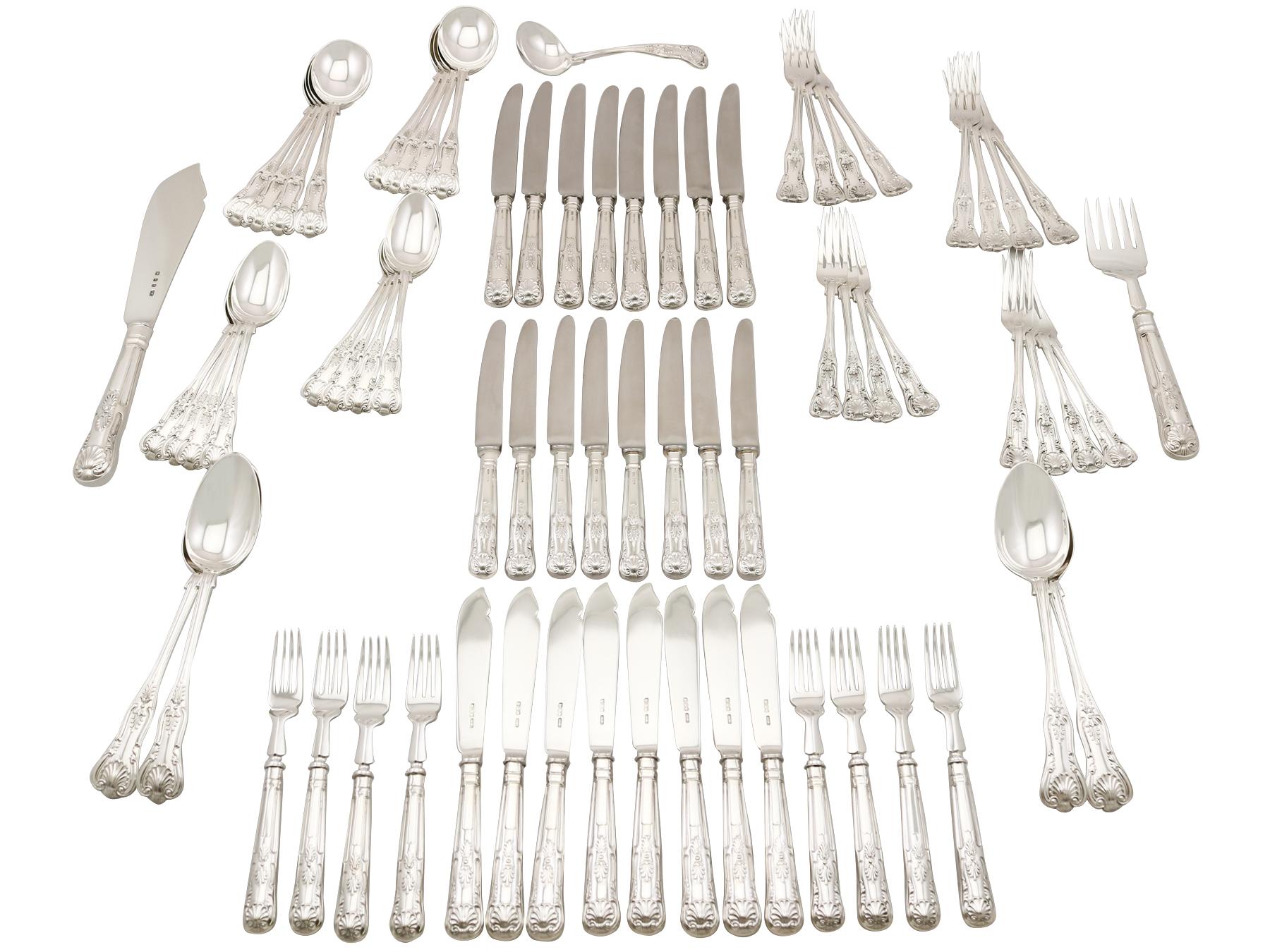 1970 Sterling Silver Canteen of Cutlery for Eight Persons In Excellent Condition In Jesmond, Newcastle Upon Tyne