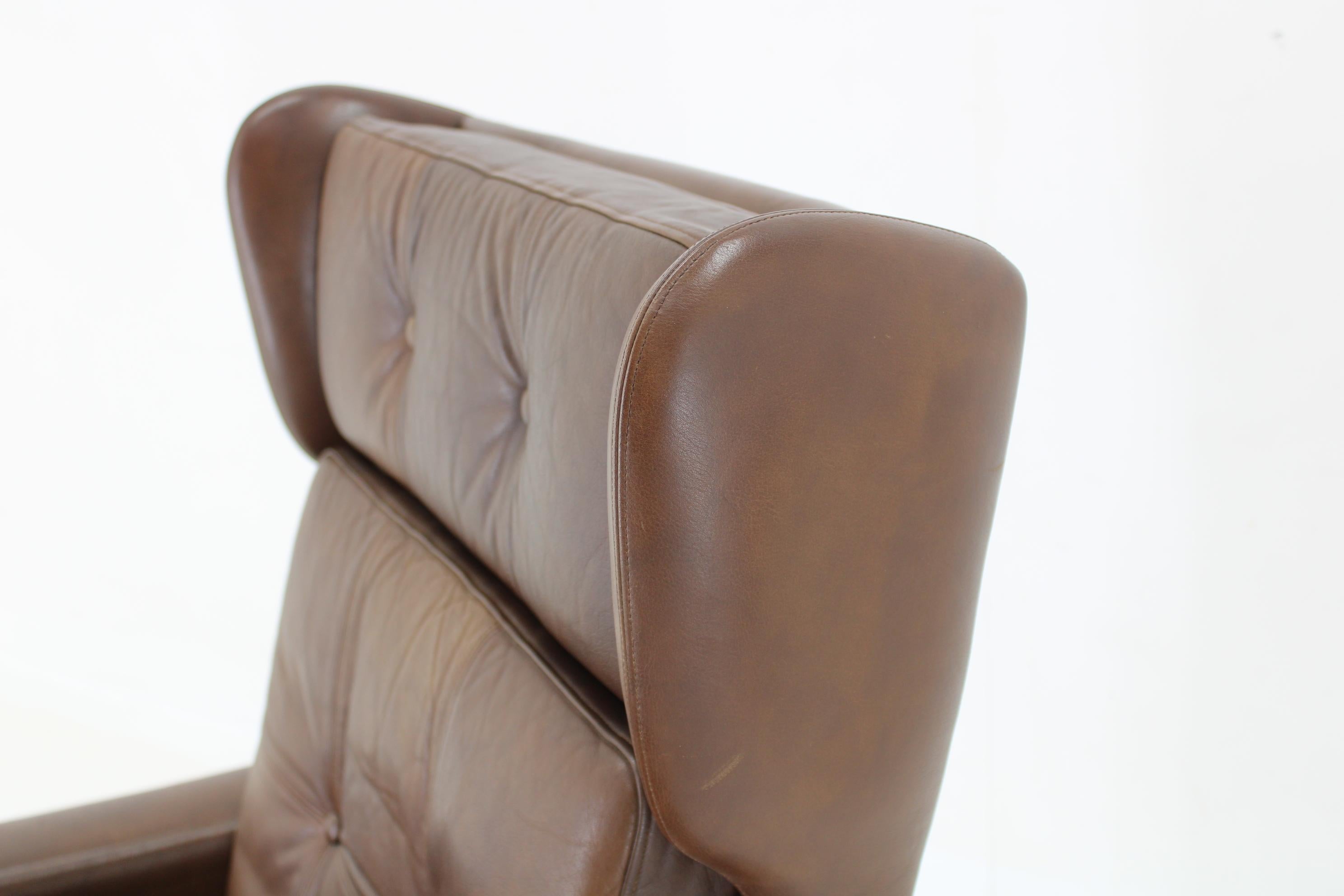 1970 Svend Skipper High Back Armchair and Ottoman in Brown Leather, Denmark For Sale 5