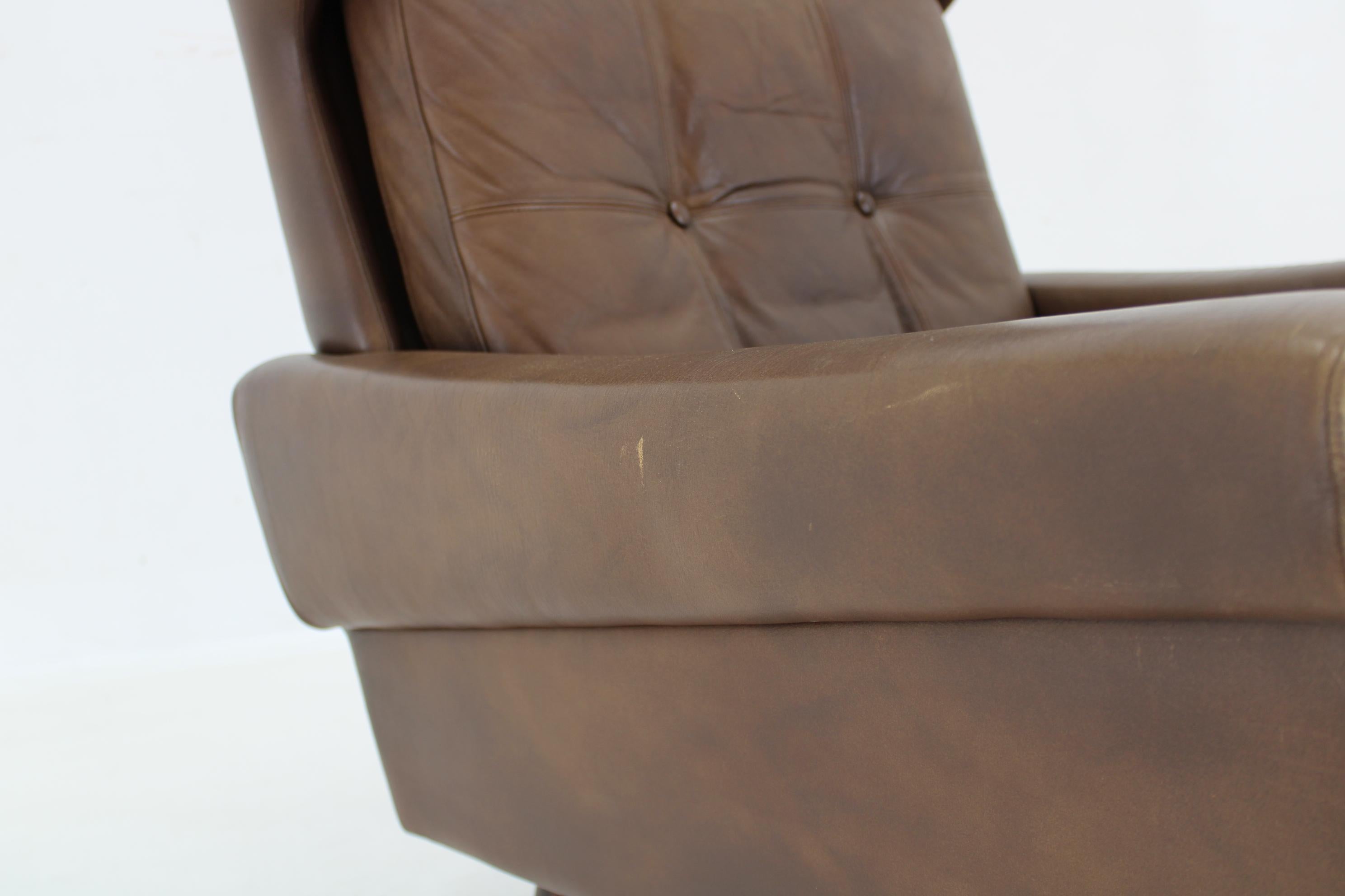 1970 Svend Skipper High Back Armchair and Ottoman in Brown Leather, Denmark For Sale 9