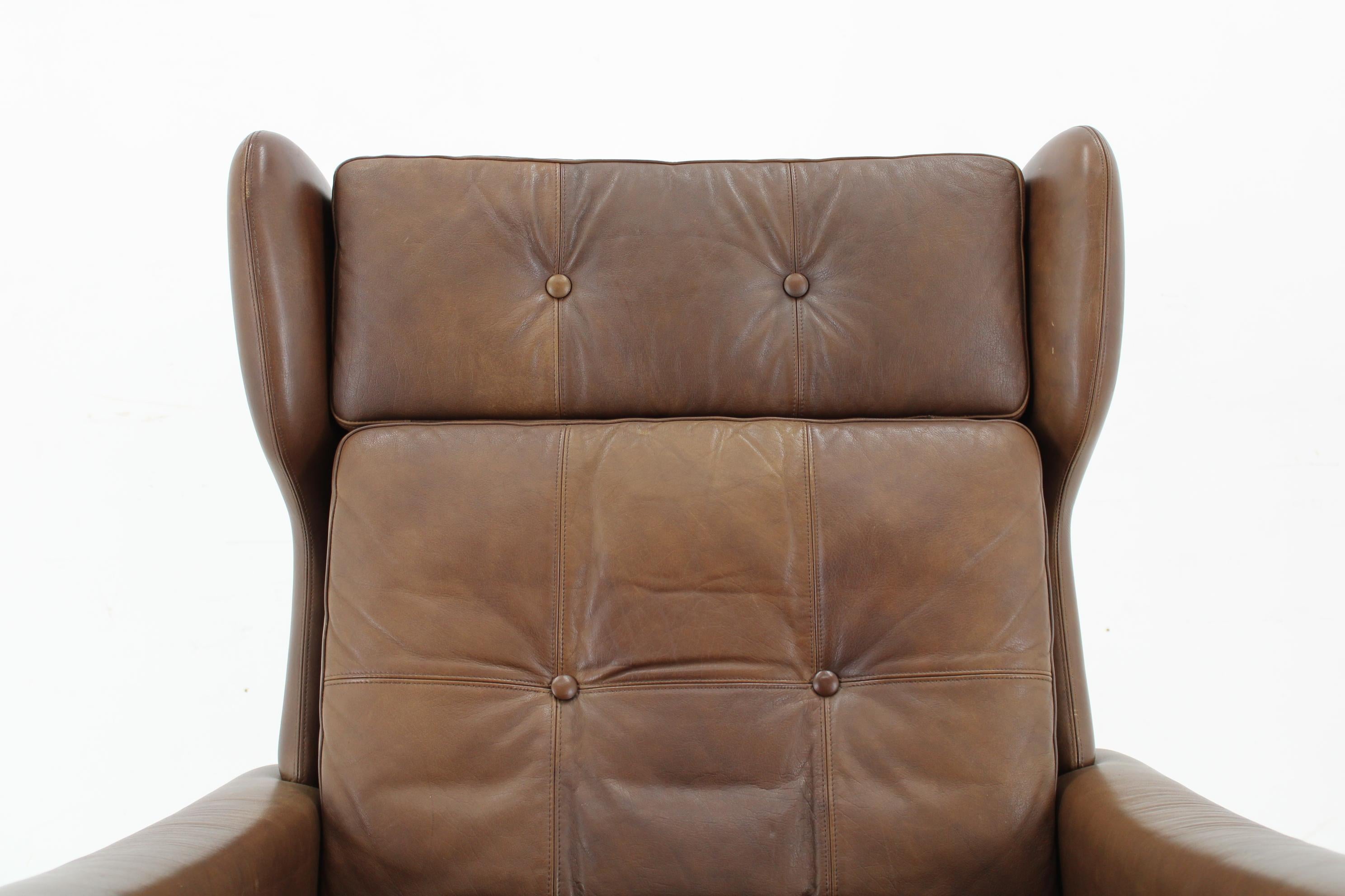 1970 Svend Skipper High Back Armchair and Ottoman in Brown Leather, Denmark For Sale 3