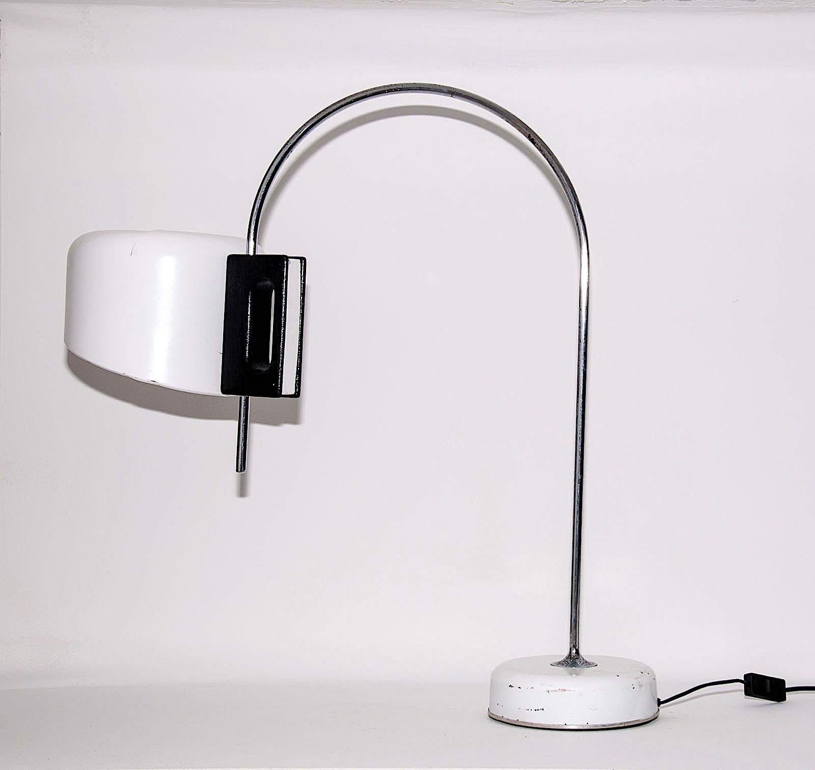 Late 20th Century 1970 Table Lamp, in White Lacquered Painted Metal, in the Style of Joe Colombo
