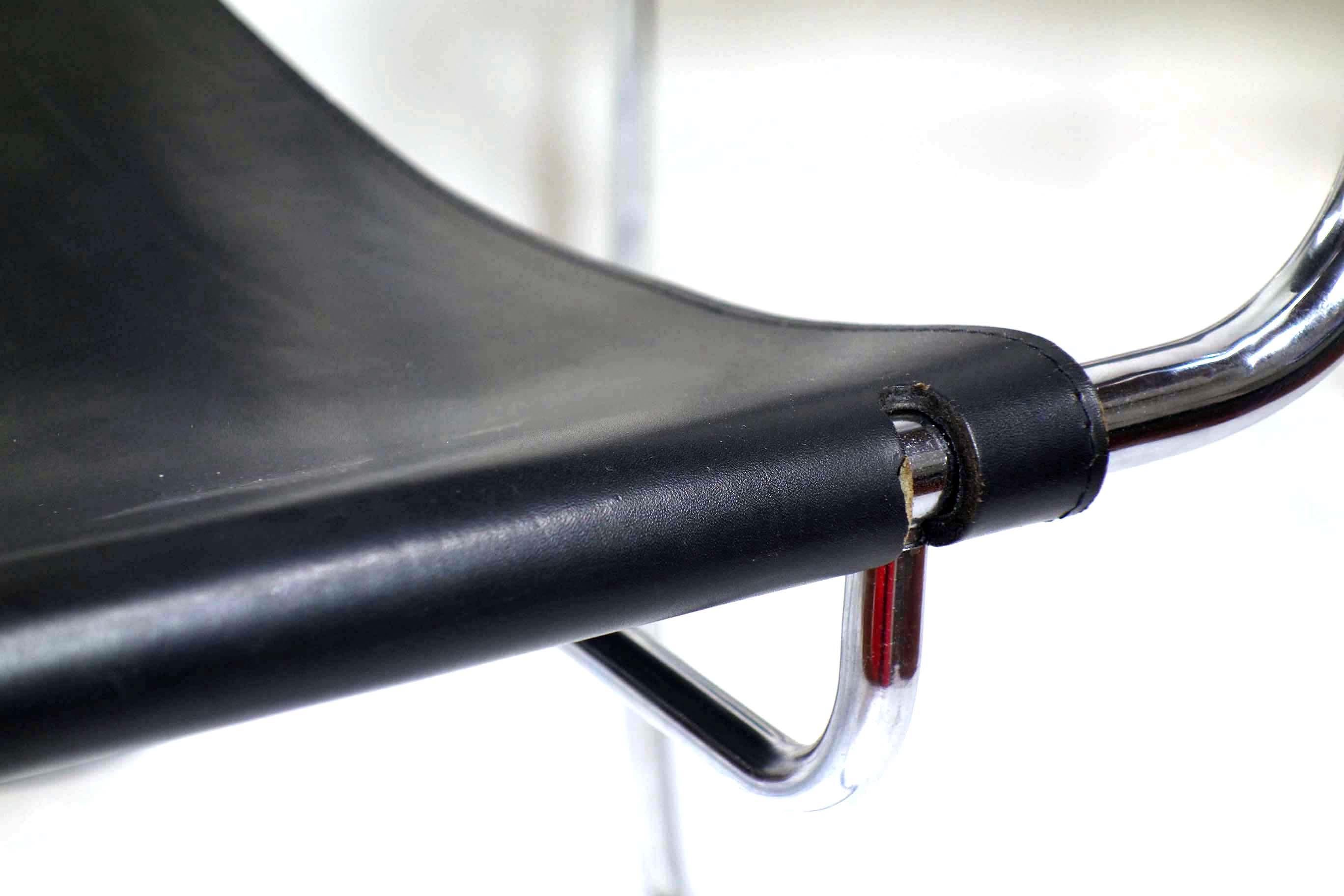 1970 Terry Luigi Saccardo Arrmet Space Age Italian Design Black Leather Chairs For Sale 8