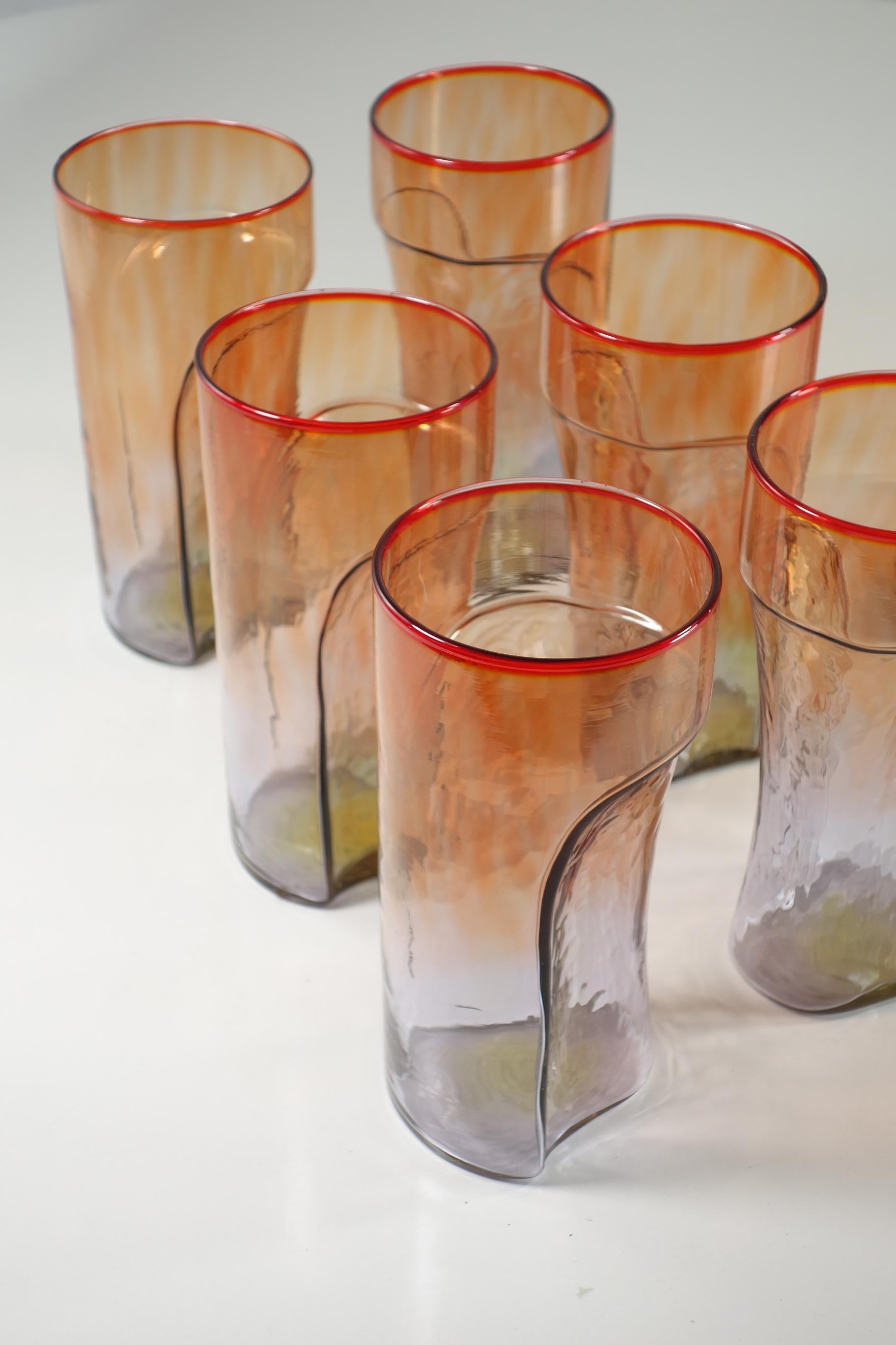1970 Toni Zuccheri VeArt Diseño italiano Jarra de cristal de Murano Juego de 6 vasos Moderno en venta