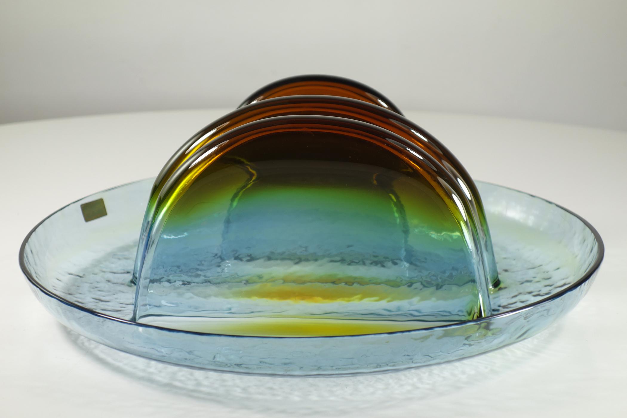 1970 Toni Zuccheri VeArt Escultura de placa de cristal de Murano de diseño italiano de la era espacial finales del siglo XX en venta