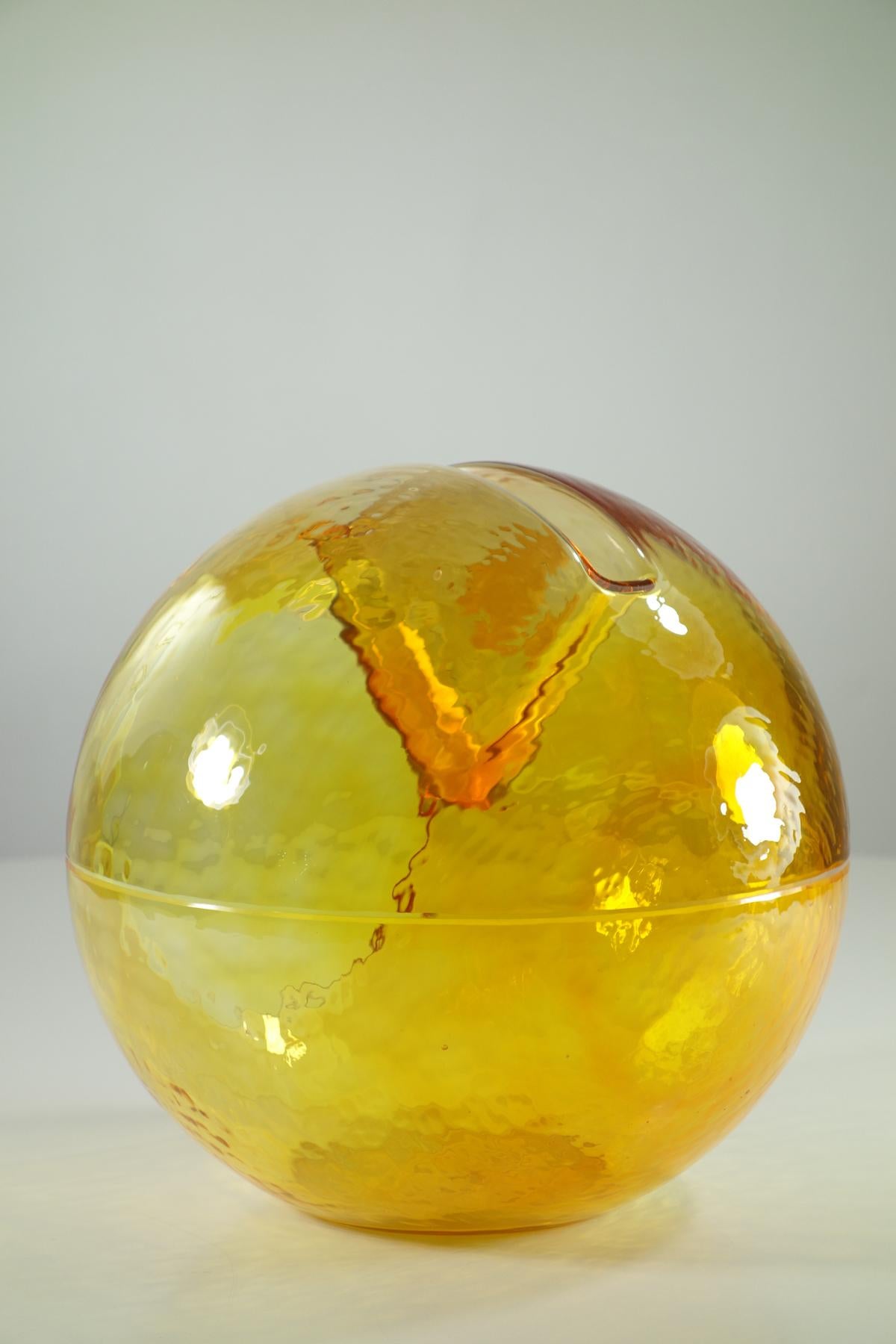 1970 Toni Zuccheri VeArt Design italiano A Space Age Scultura in vetro di Murano In condizioni ottime in vendita a Brescia, IT