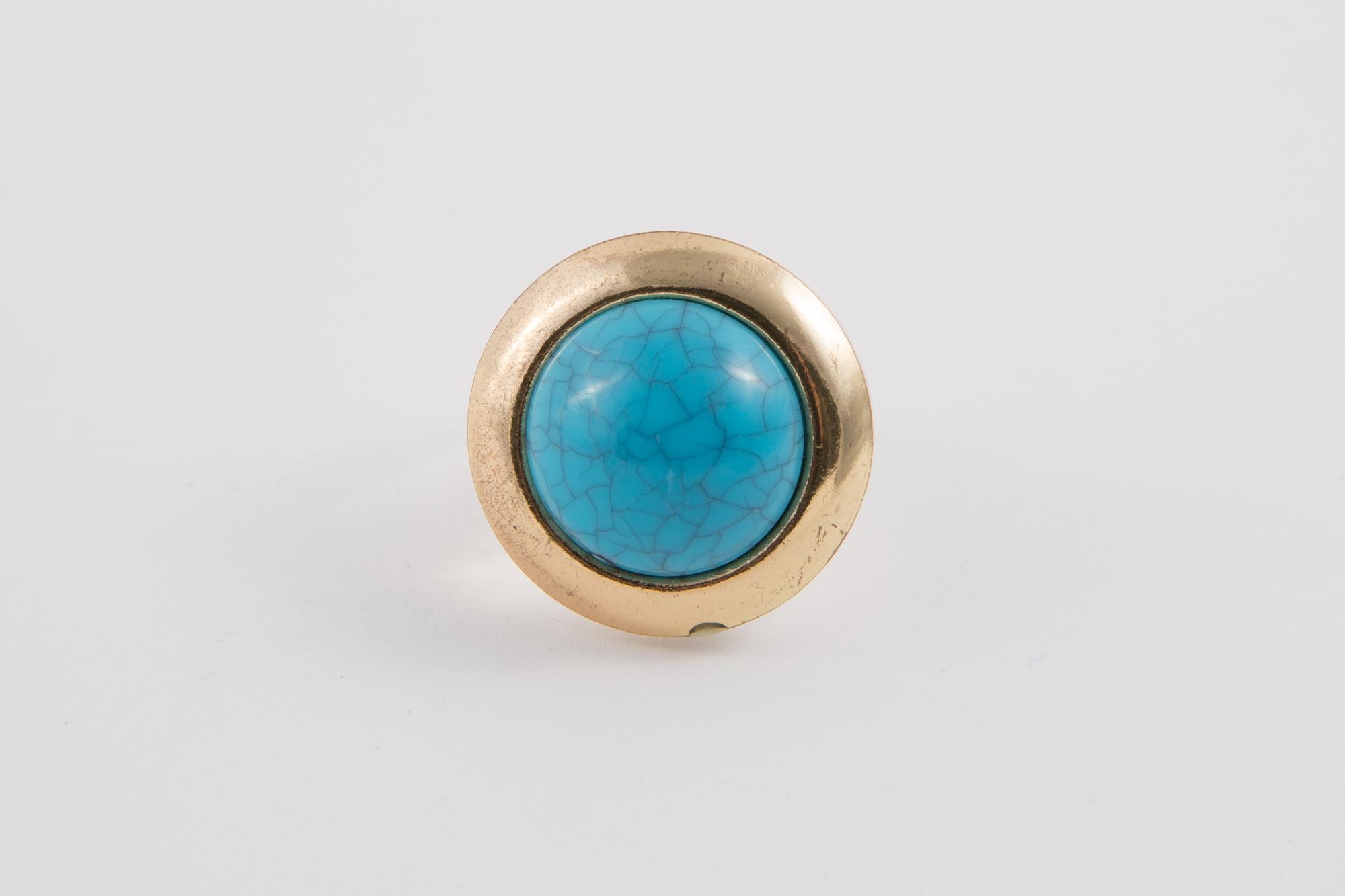 1970s Transparent Resin and Turquoise Ring In Good Condition For Sale In Paris, FR