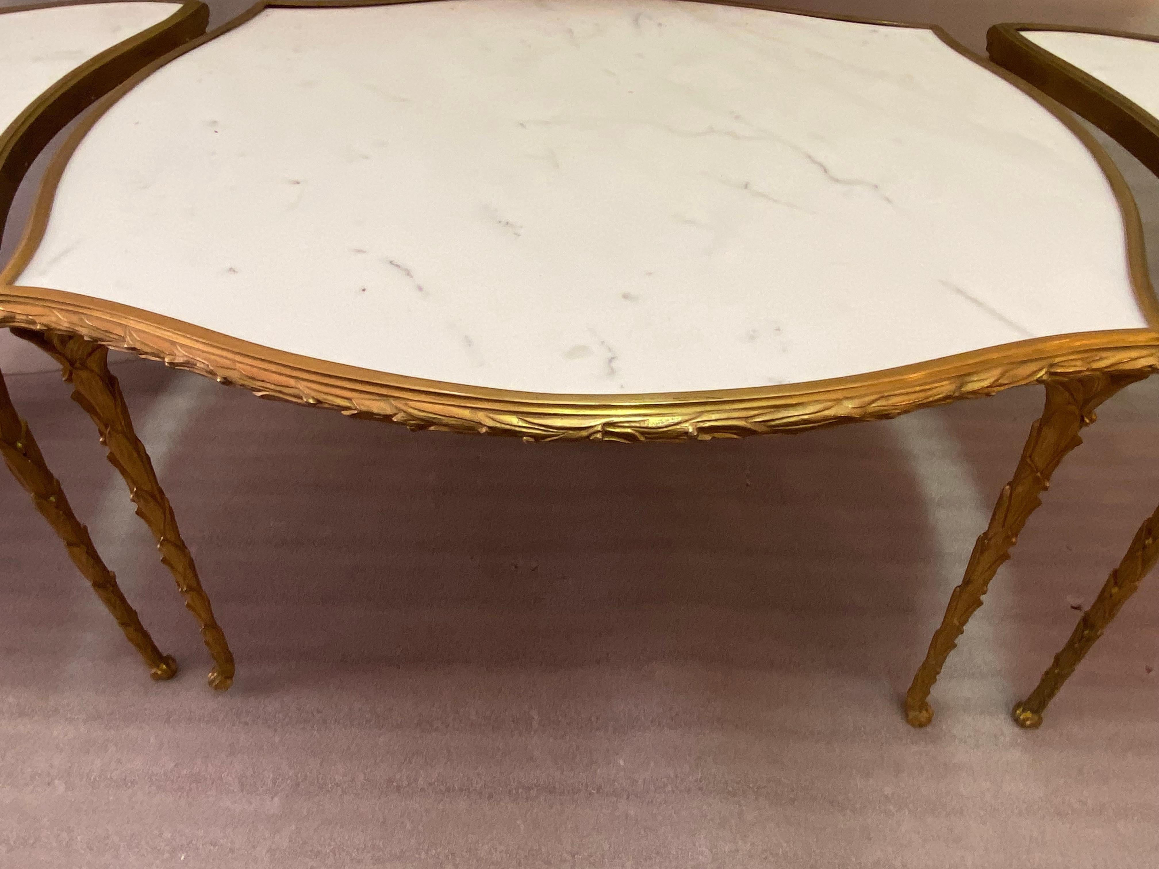 Table tripartite des années 1970 Maison Charles Crossbow, Jansen Or Bagus Décoration palmier en vente 9