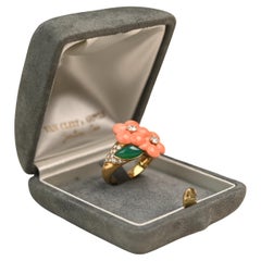 1970 Van Cleef & Arpels Diamond Floral Ring (Approx 0.70-Carats) 18k Yellow Gold