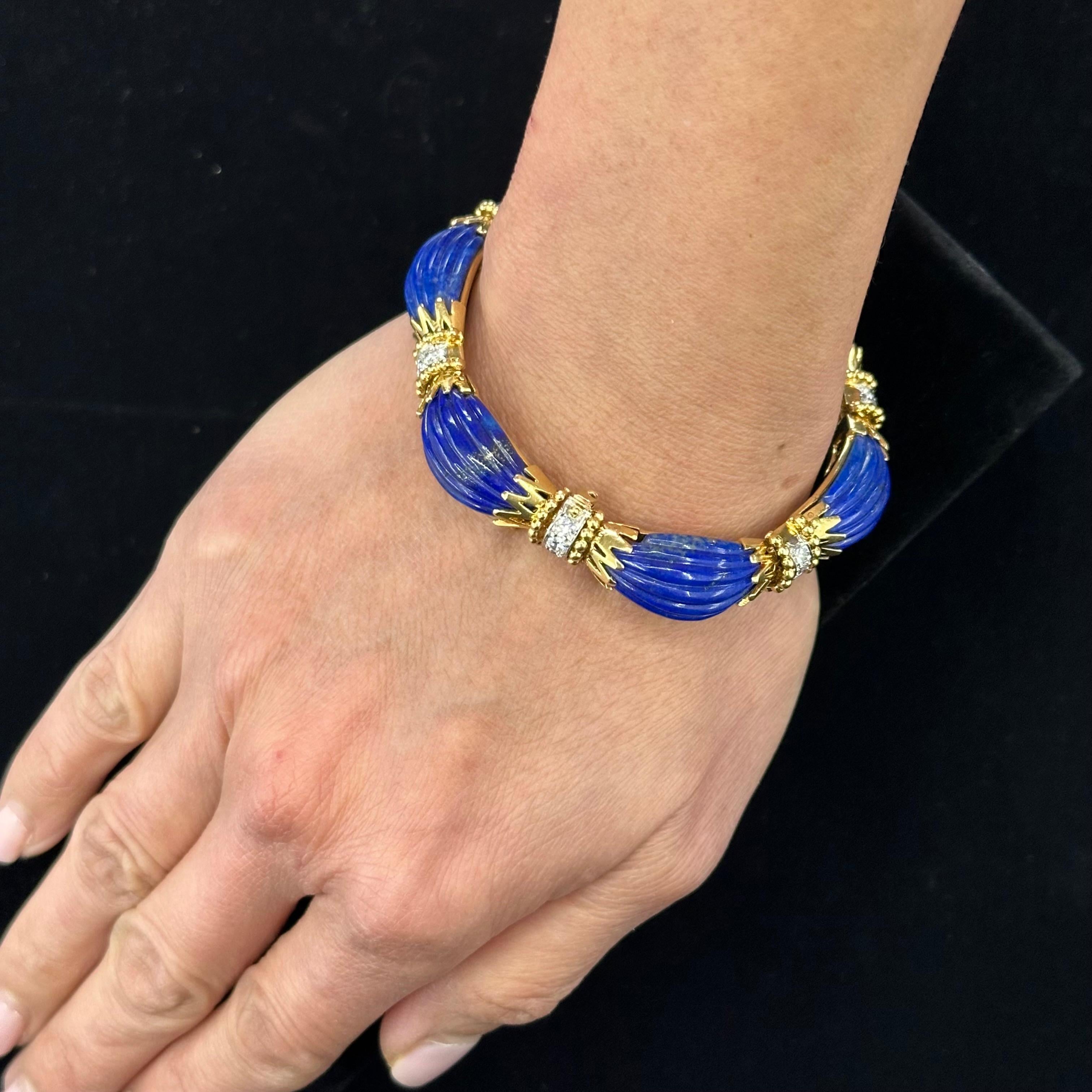 1970 Van Cleef & Arpels Lapis Lazuli Diamond Bracelet 18k Yellow Gold  For Sale 2