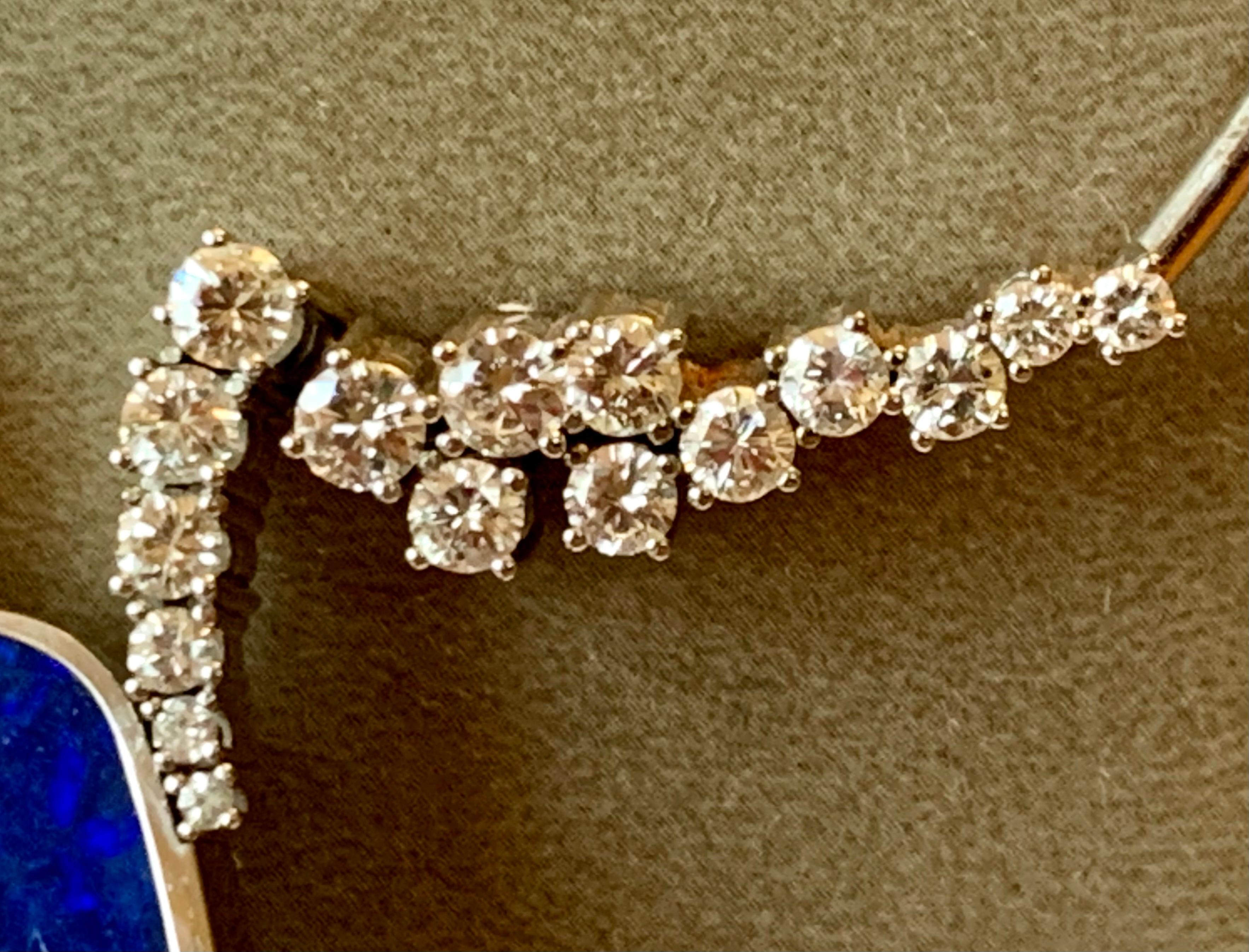 Taille ronde Collier vintage en or blanc 18 carats avec opale et diamants, années 1970 en vente