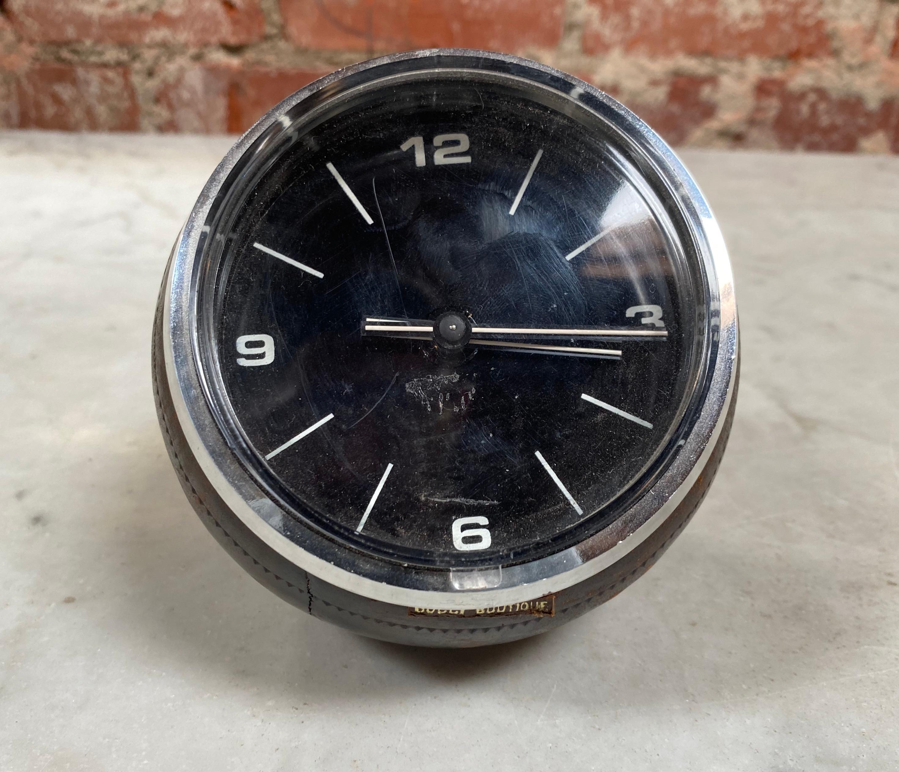 Beautiful vintage Italian Gucci table clock signed at the bottom with a unique design and shape.