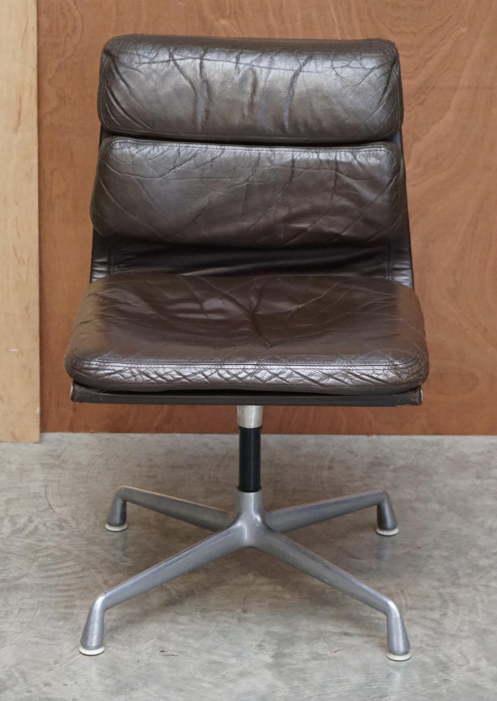 We are delighted to offer this lovely original 1970’s Herman Miller licenced Charles & Ray Eames EA205 soft pad swivel office chair in brown leather

An iconic piece of design, this truly was one of the most important chairs of the 20th century,