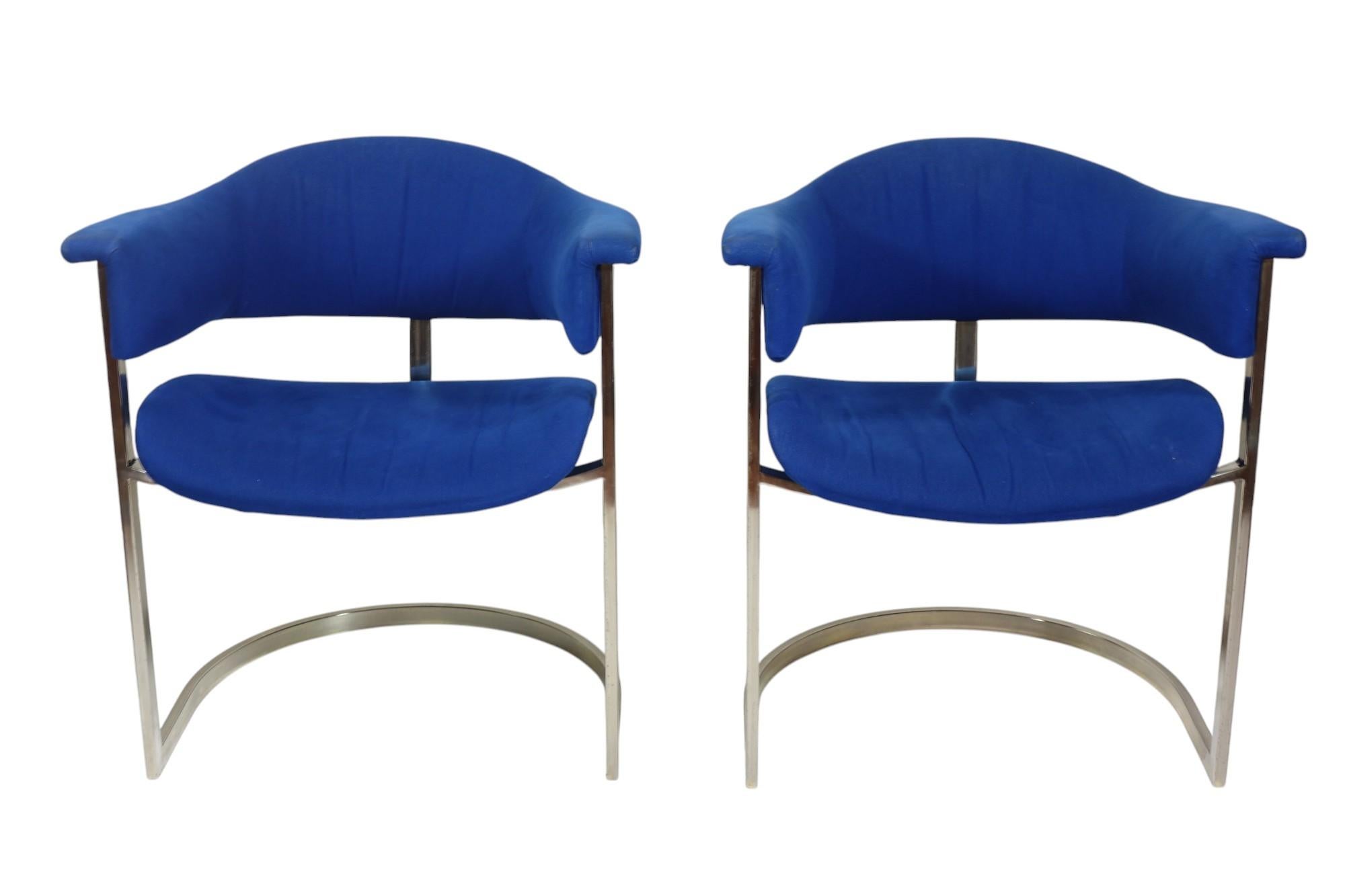 Set of 10 of Dining Chairs
Design Vittorio Introini for Mario Sabot
Italy, 1970

Chrome Metal Frame
Blue Fabric Upholstery

Original good condiction