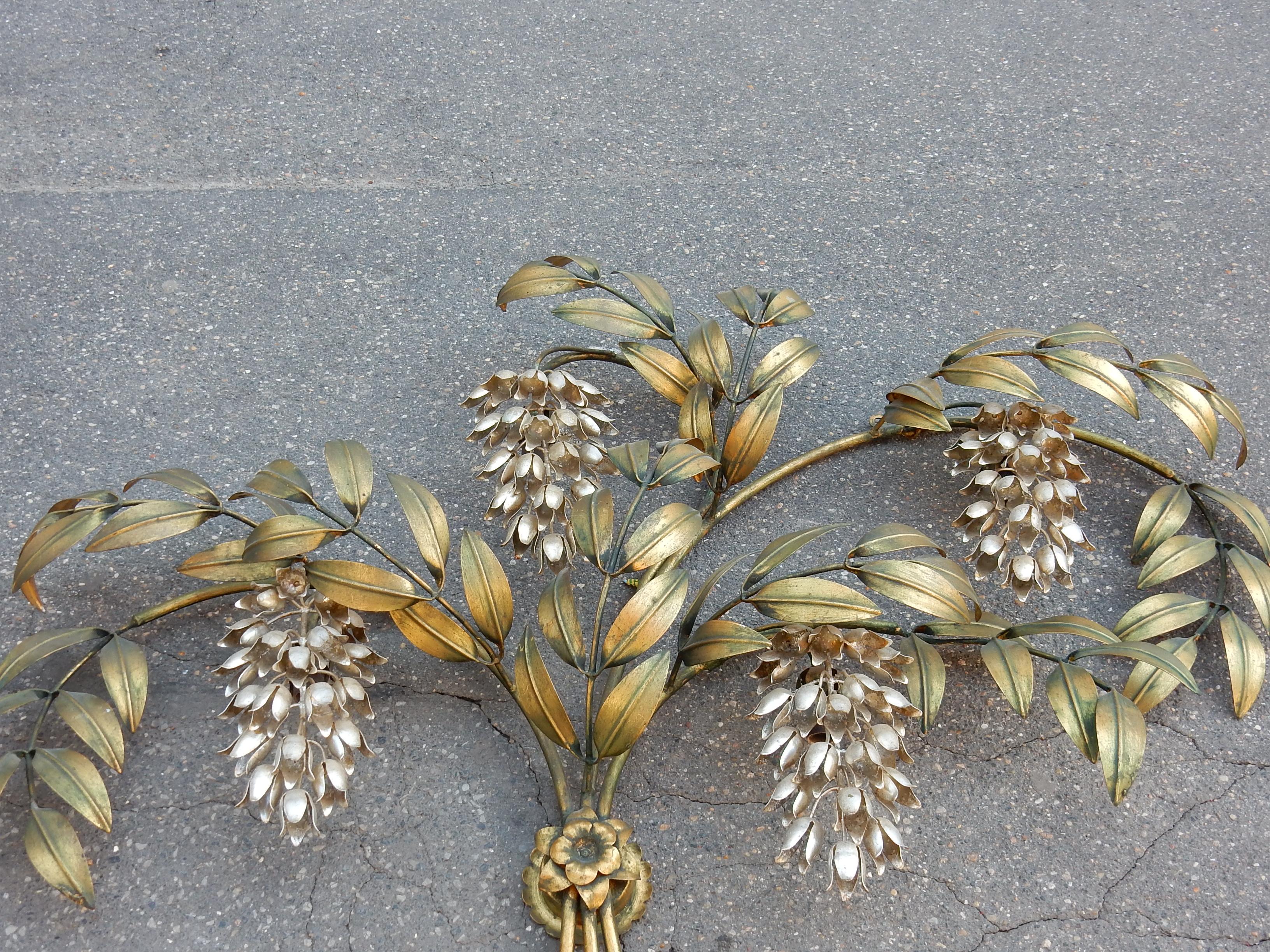 Iron 1970' Wall Lamp Four Lights in Wisterias, Flower of Bottom Gilded