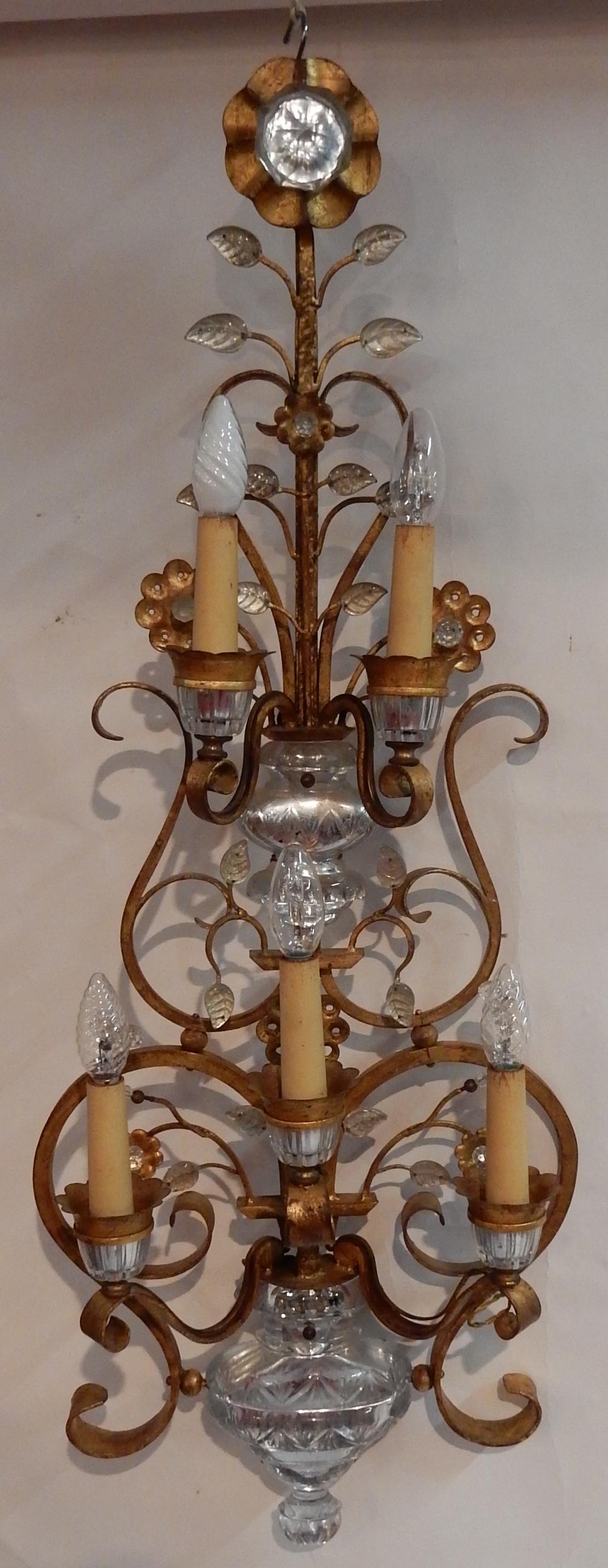1970′ Wall Lamp in the Style of Maison Bagués or Banci In Good Condition For Sale In Paris, FR
