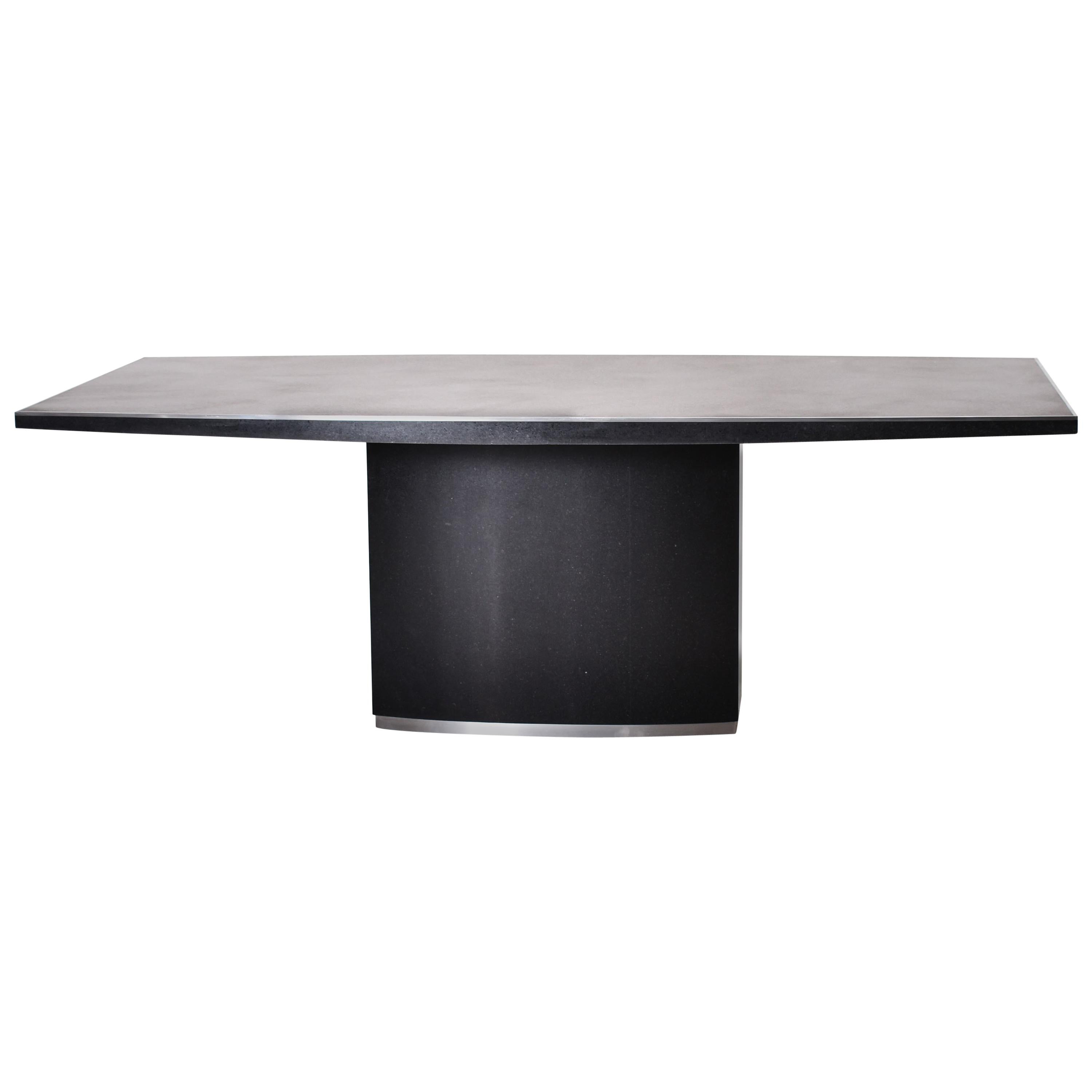 Mid-Century Modern:: 1970s:: Willy Rizzo Elliptical Granite Dining Room Table