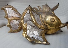 1970′Eluminating Brass Fish Coffee Table with Mika Violet Style Duval Brasseur