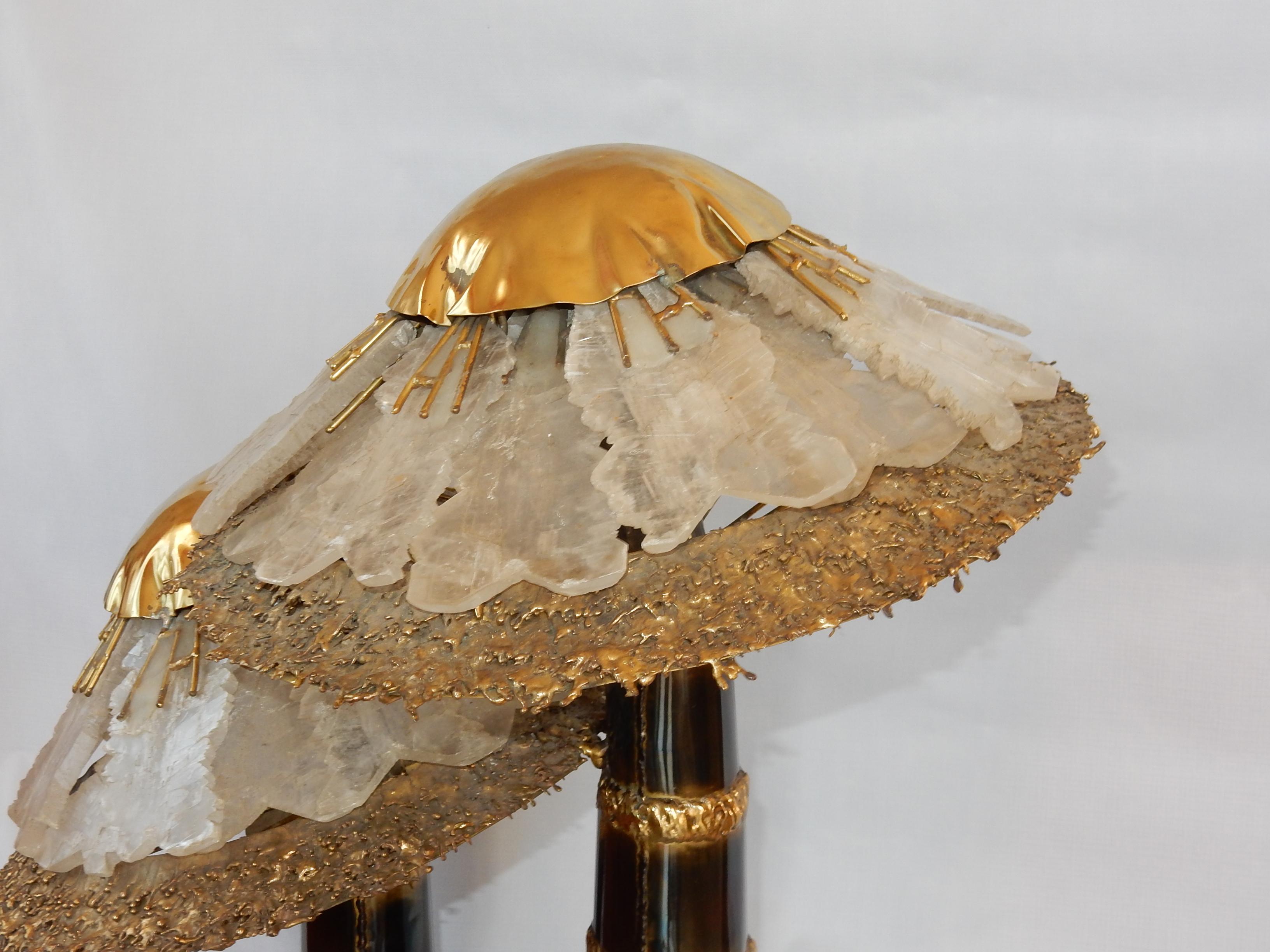 1970′Lamp + Illuminating Mushrooms In Brass With Gypsum Imitating Rock Crystal For Sale 5