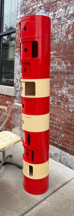 1970s 10-stack Red & White Plastic Modular Cabinet Anna Castelli Ferrieri