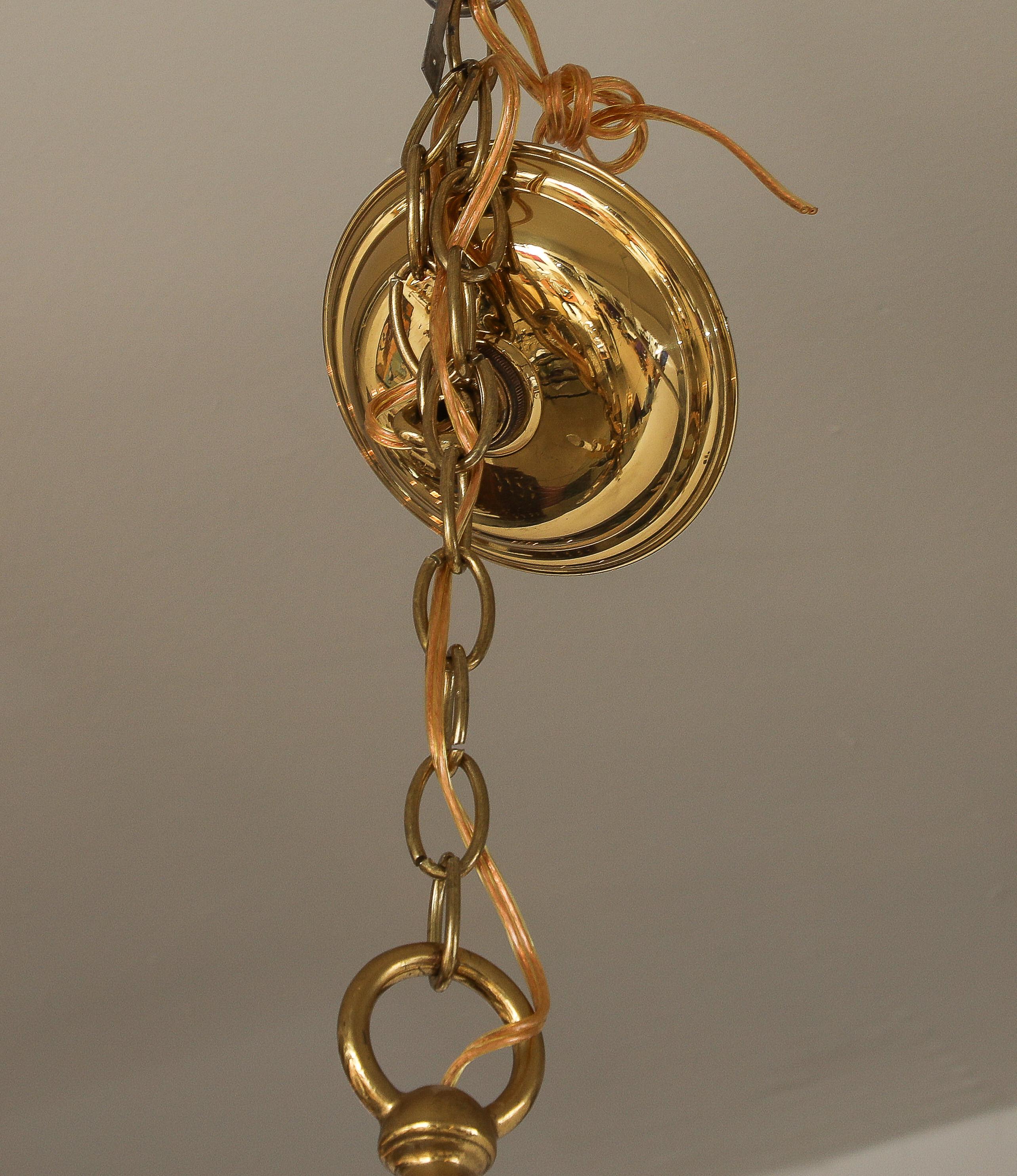 1970's 12 Arm Italian Brass Chandelier Attributed To Gaetano Sciolari For Sale 2