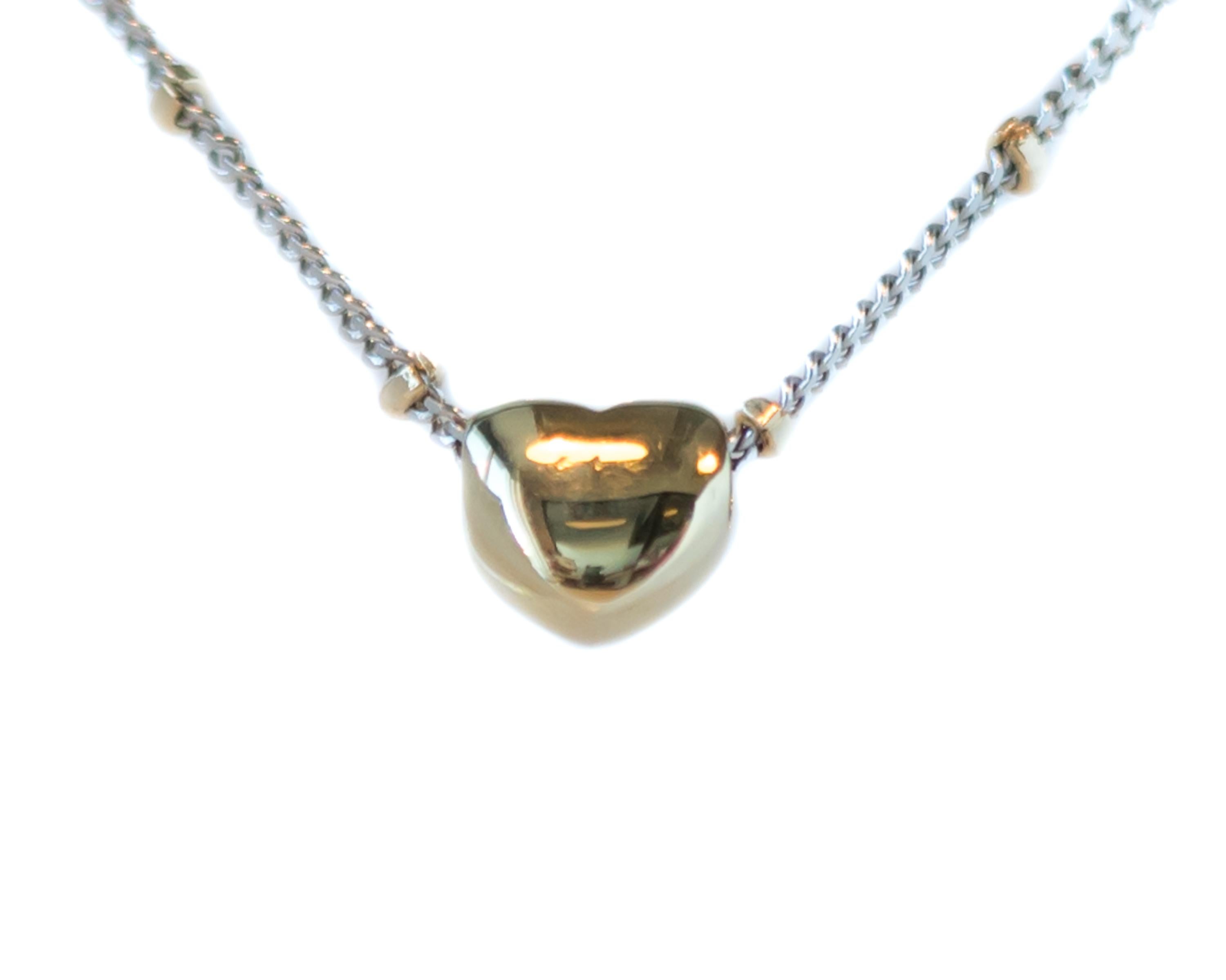 Contemporary 1970s 14 Karat Gold Two-Tone Puffed Heart Necklace For Sale