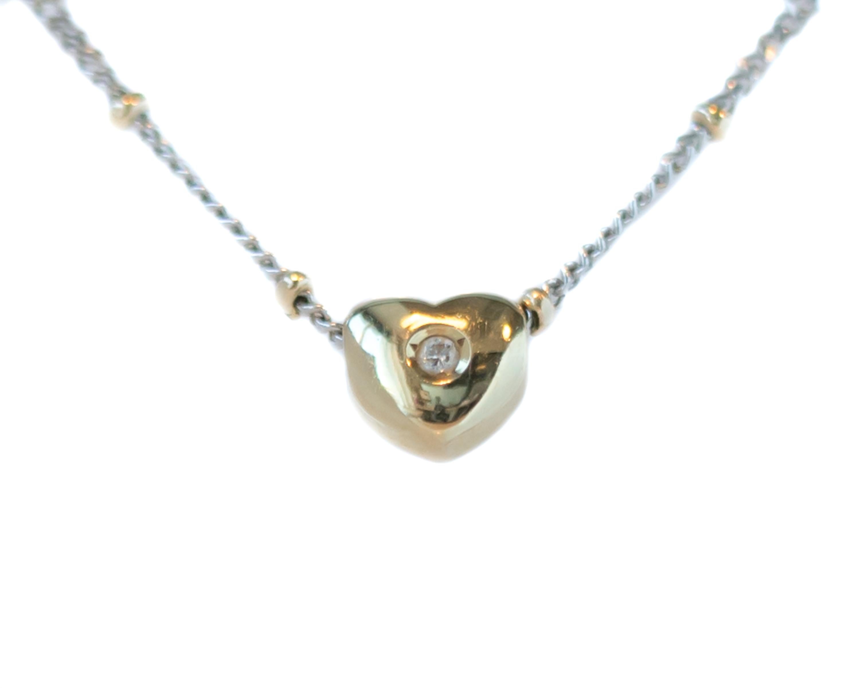 1970s 14 Karat Gold Two-Tone Puffed Heart Necklace In Good Condition For Sale In Atlanta, GA