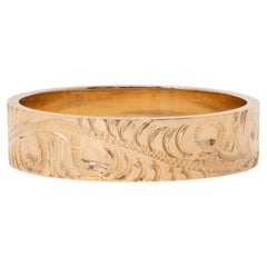 1970's 14 Karat Yellow Gold Vintage Scrolling Unisex Men's Wedding Band Ring