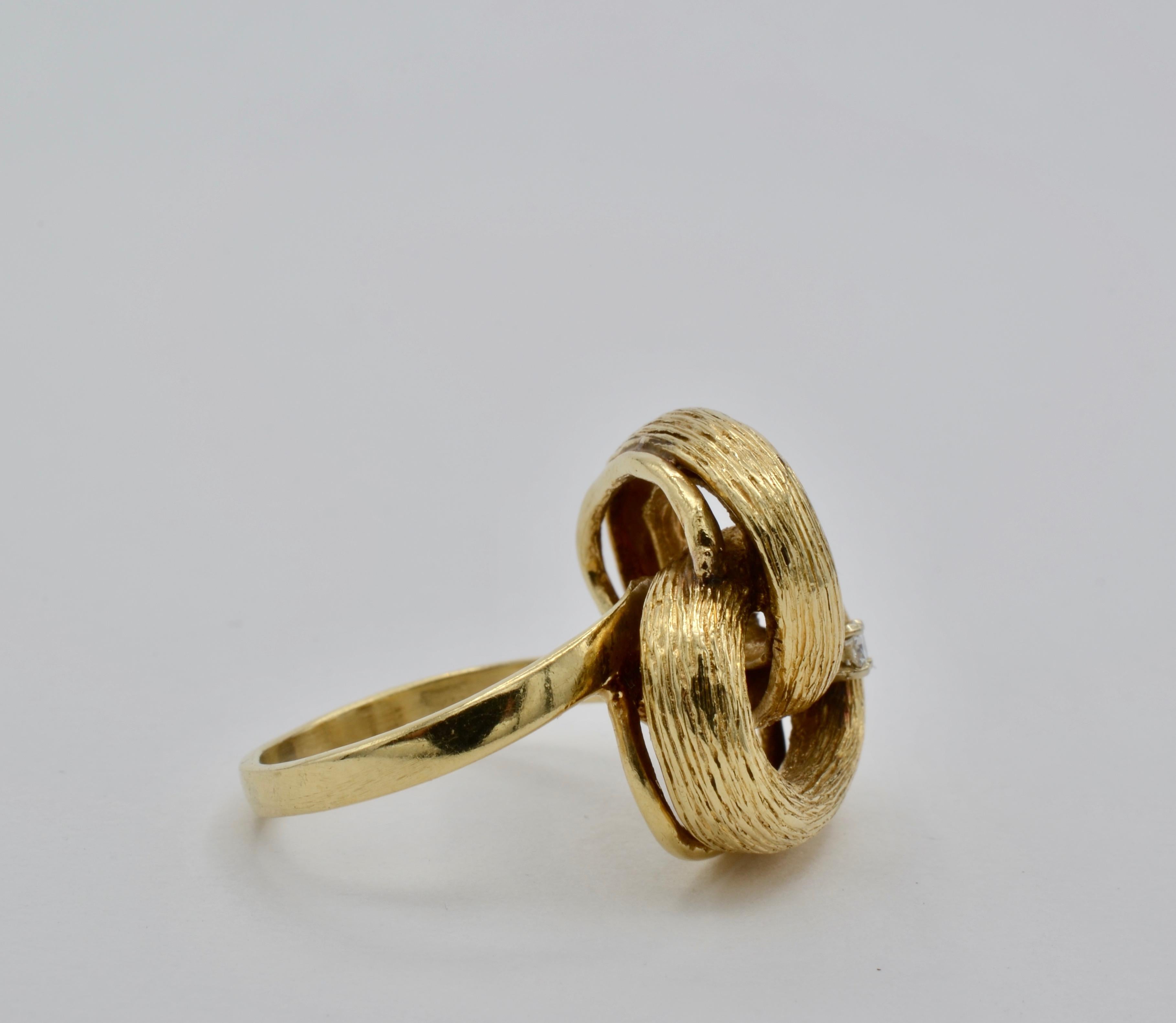 Modernist 14 Karat Gold Double Loop Diamond Ring 1970 For Sale