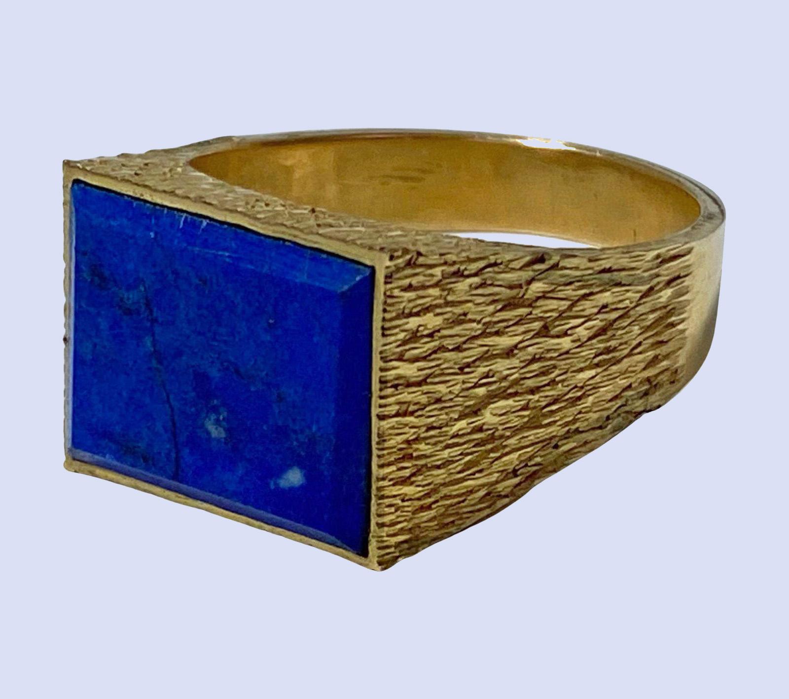 1970s 14kt Gold and Lapis Lazuli Ring For Sale 4