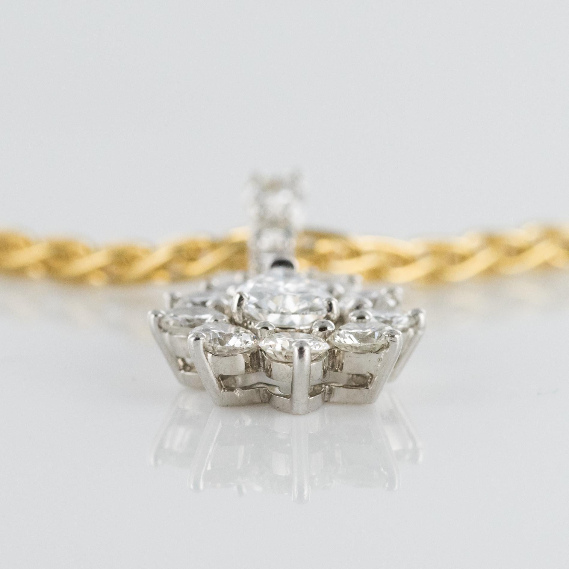 1970s 1.65 Carat Diamond White Gold Pendant Yellow Gold Chain Necklace 4