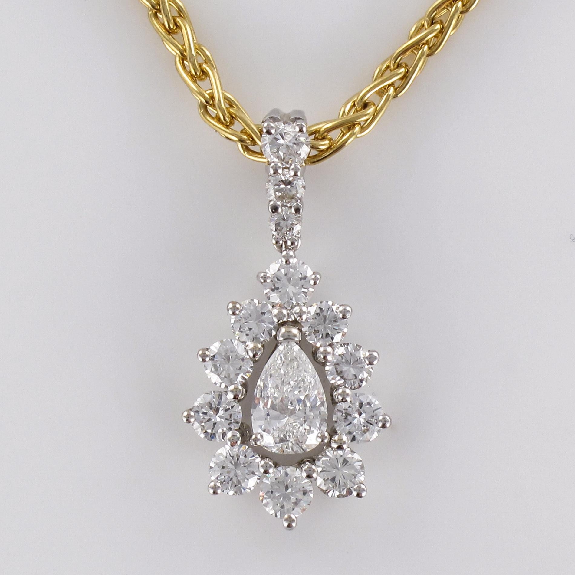 1970s 1.65 Carat Diamond White Gold Pendant Yellow Gold Chain Necklace 5