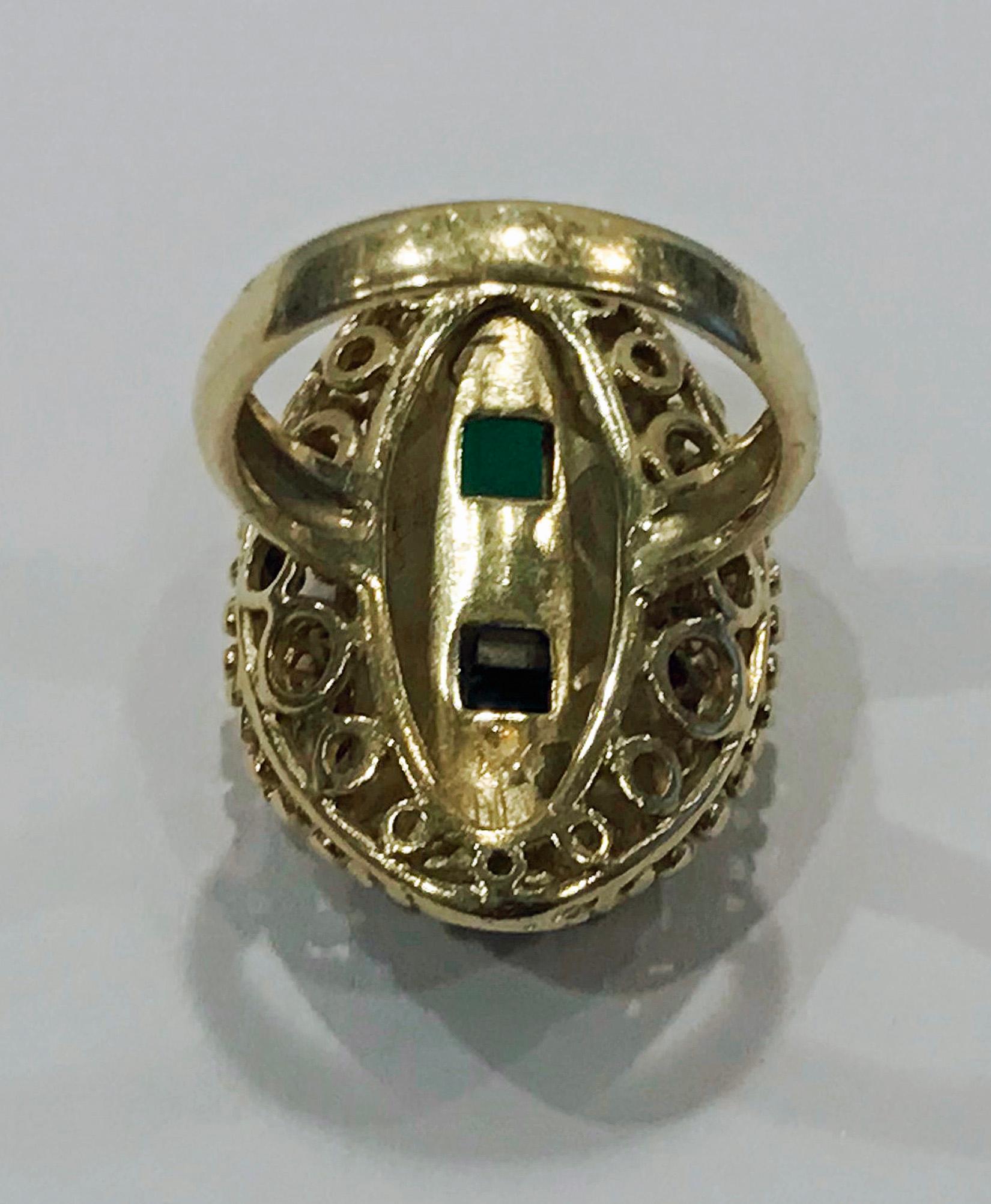 Emerald Cut 1970s 18 Karat Abstract Tourmaline Ring