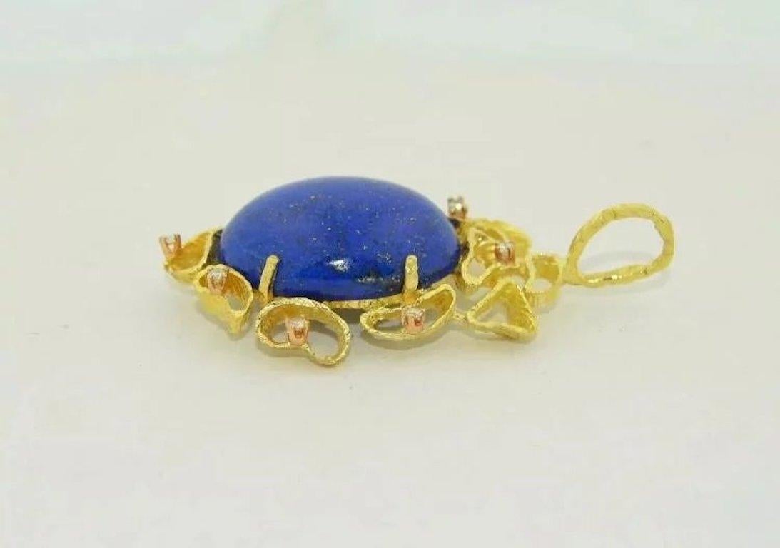 Women's 1970s 18 Karat Gold VS Diamond Lapis Lazuli Necklace Pendant For Sale
