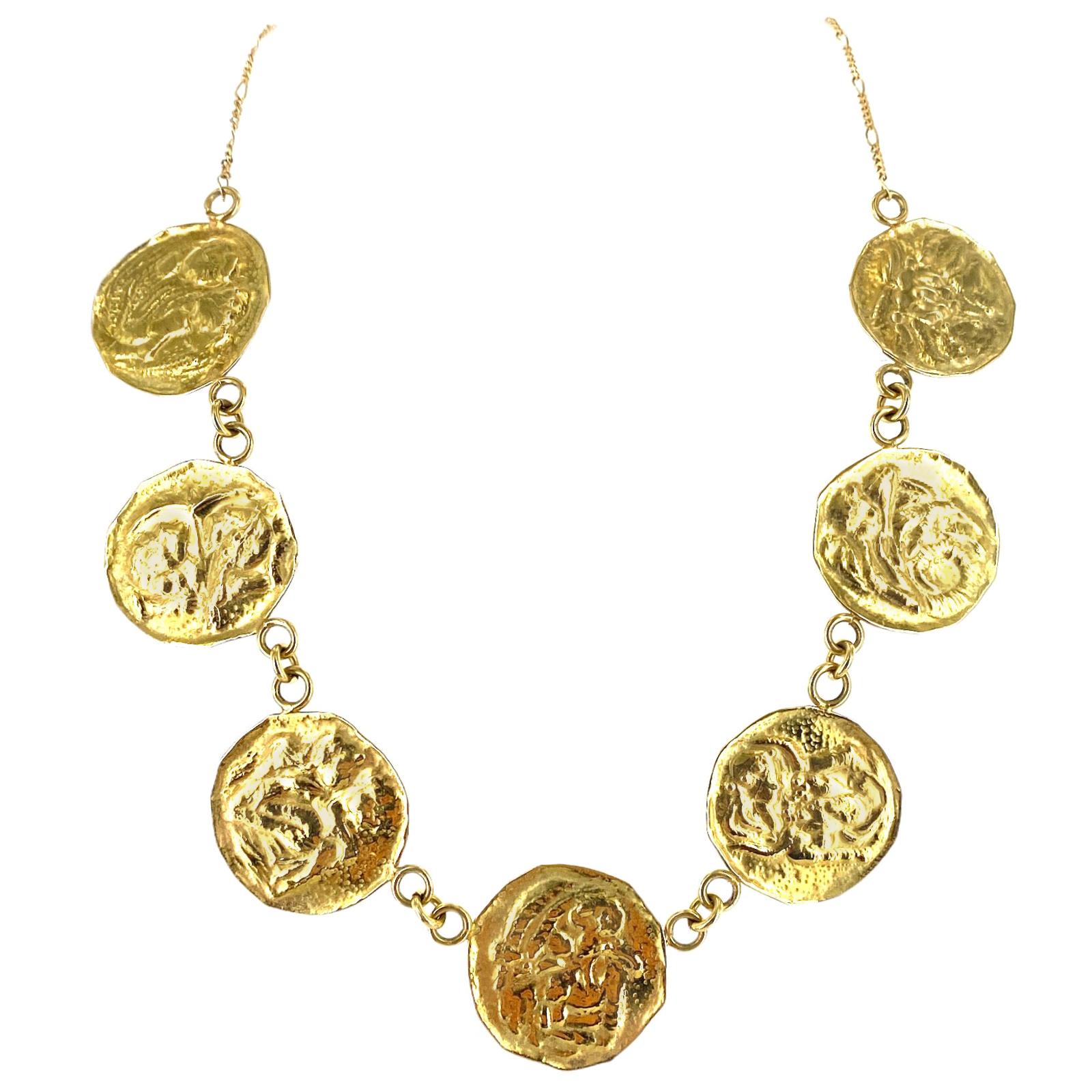 1970s 18 Karat Yellow Gold Textured Disc Link Statement Vintage Necklace