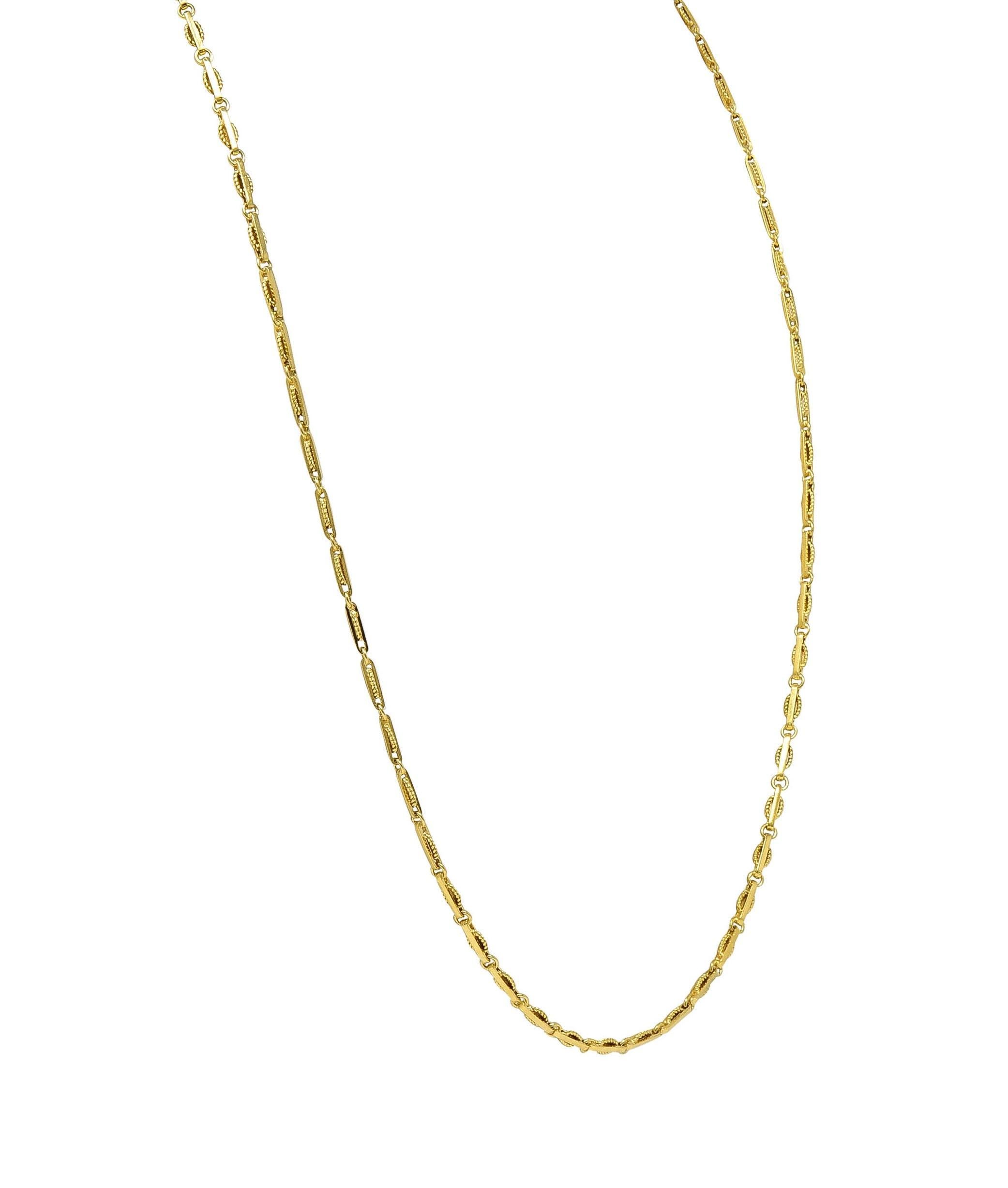 1970er Jahre 18 Karat Gelbgold gedrehte Seil Ausgefallene Vintage Gliederkette Halskette im Angebot 1