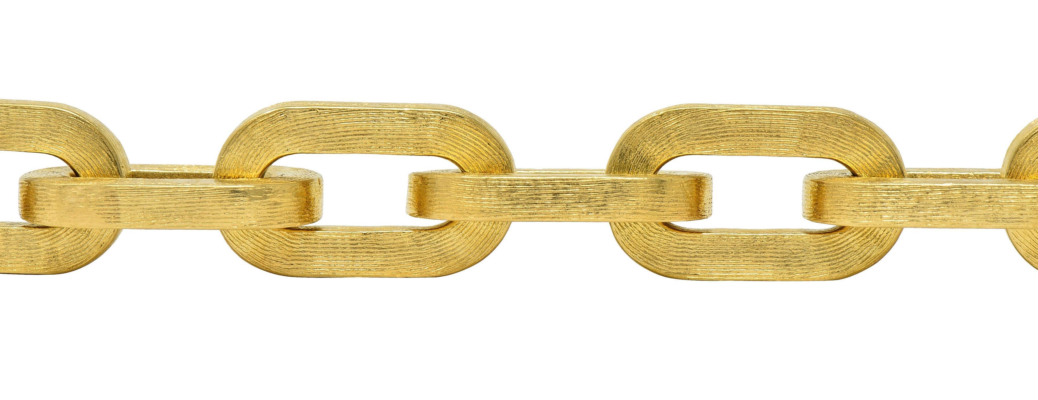 1970's 18 Karat Yellow Gold Vintage Brushed Cable Link Chain Bracelet 2