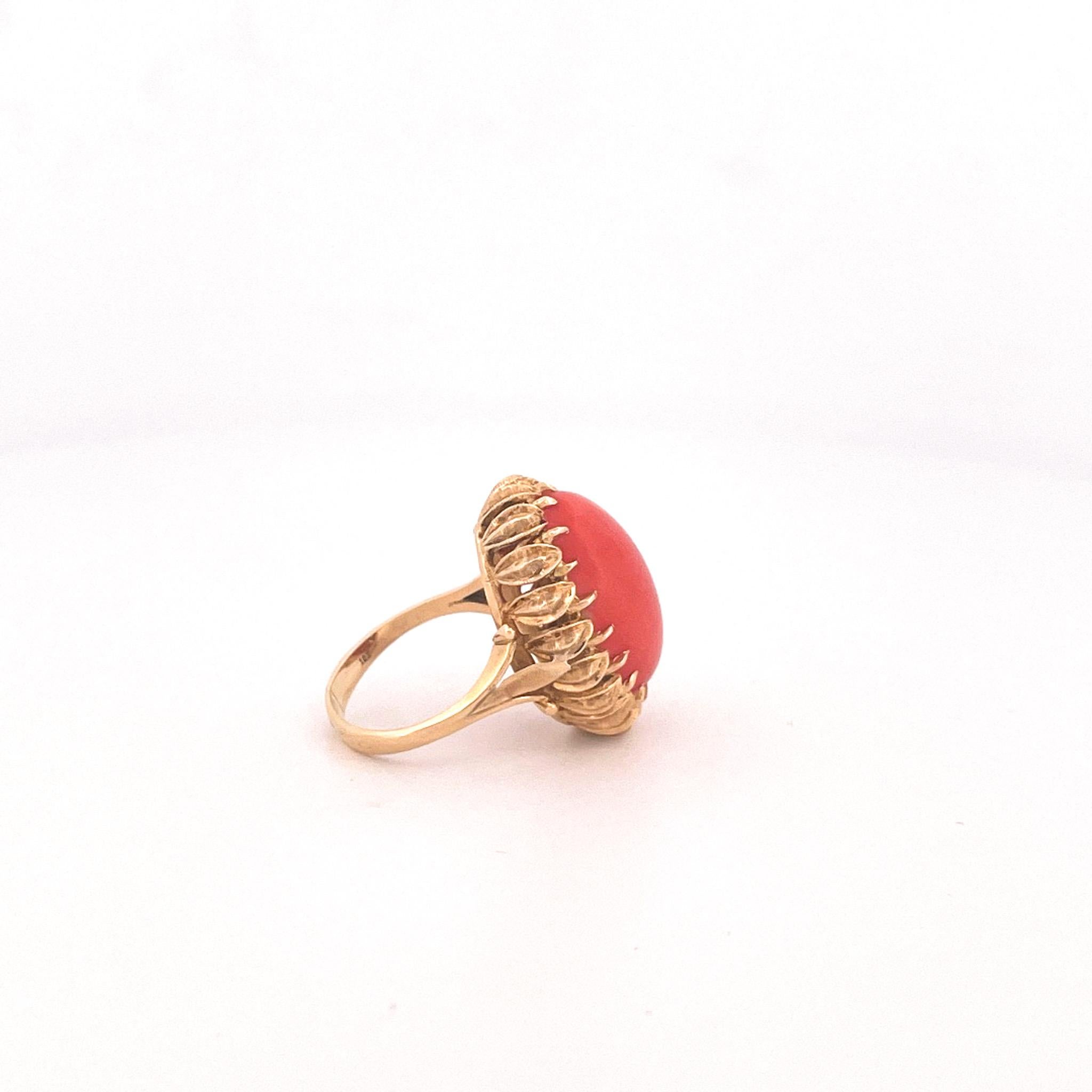 1970s 18k Yellow Gold Coral Cocktail Ring 1