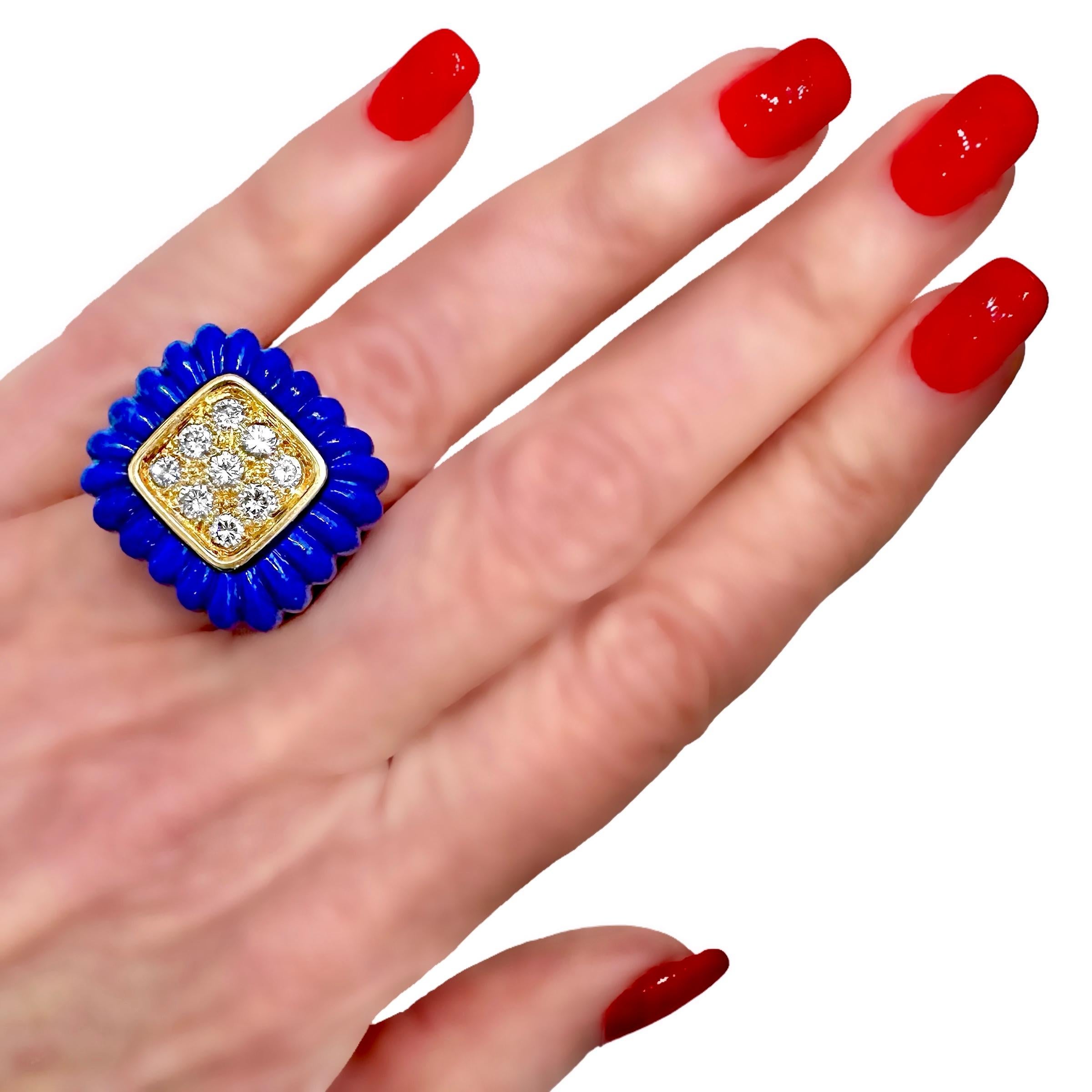 1970's 18K Yellow Gold, Diamond & Vivid Blue, Fluted, Lapis-Lazuli Cocktail Ring For Sale 4
