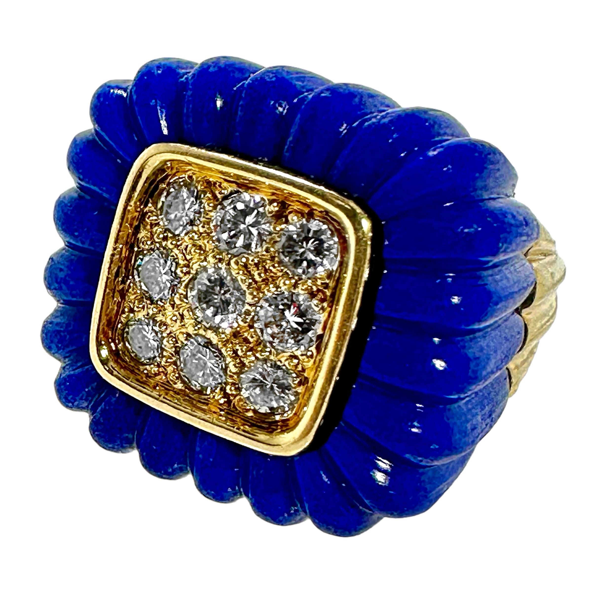 Women's 1970's 18K Yellow Gold, Diamond & Vivid Blue, Fluted, Lapis-Lazuli Cocktail Ring For Sale