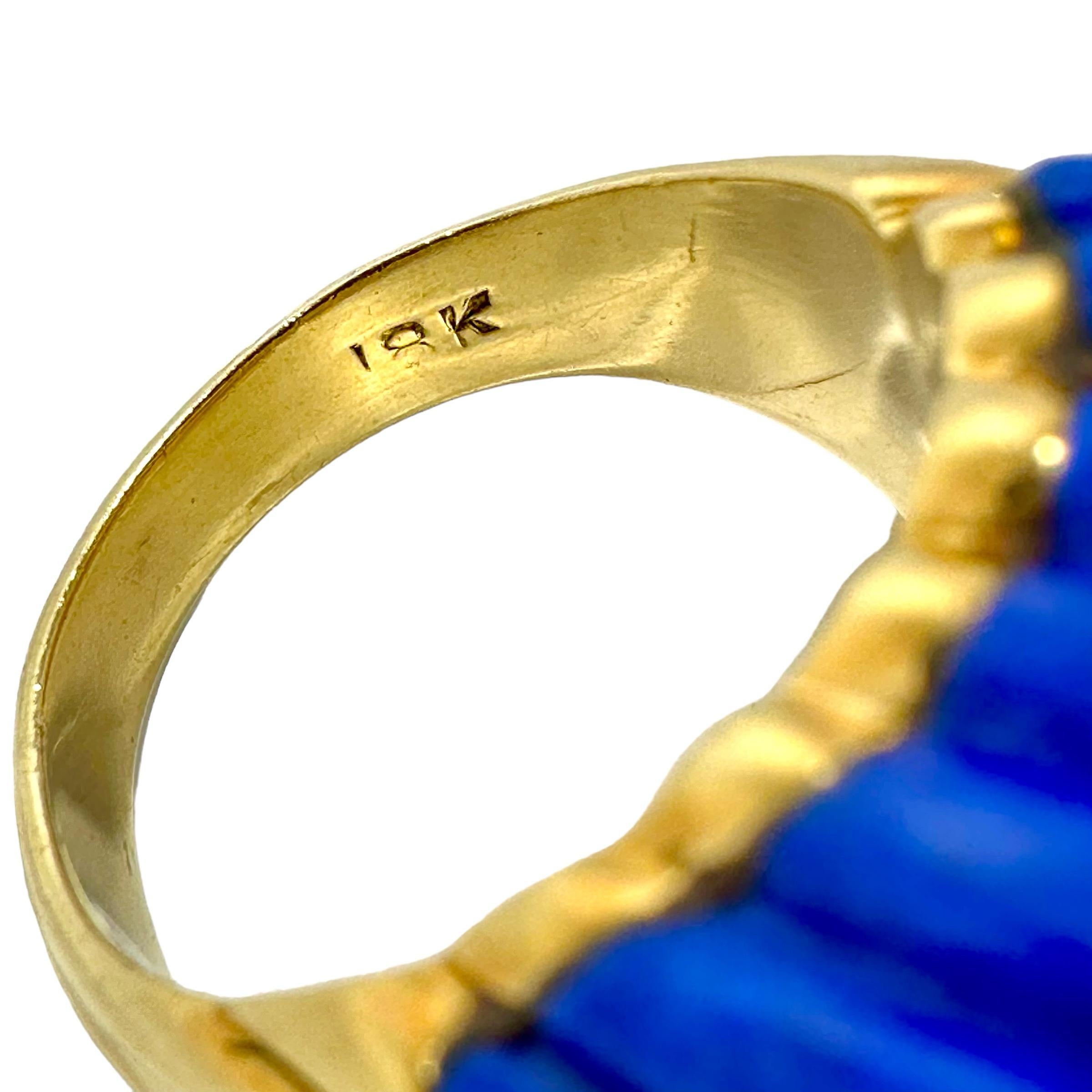 1970's 18K Yellow Gold, Diamond & Vivid Blue, Fluted, Lapis-Lazuli Cocktail Ring For Sale 1