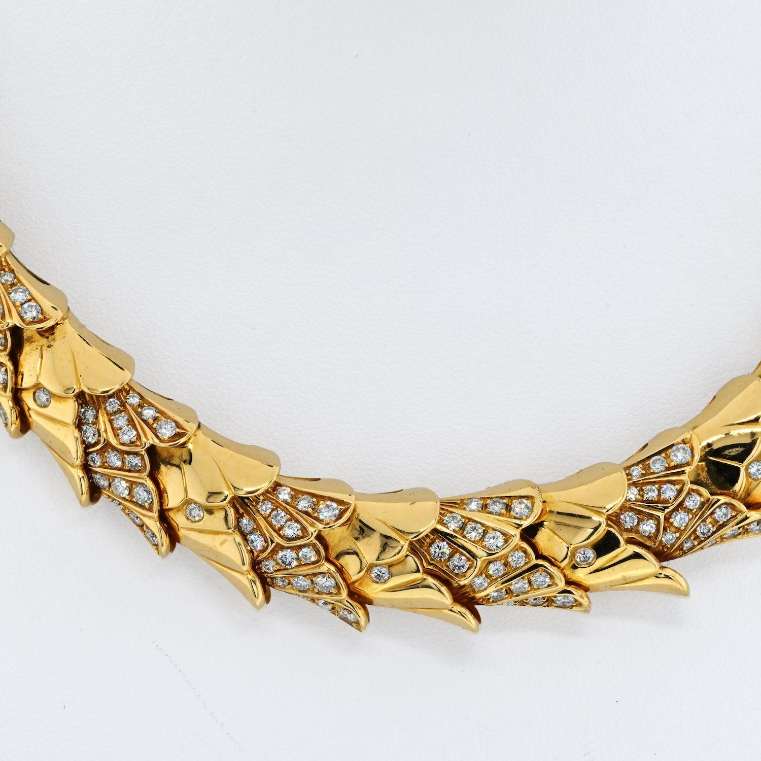 Women's 1970's 18K Yellow Gold Heavy Scale Diamond Necklace