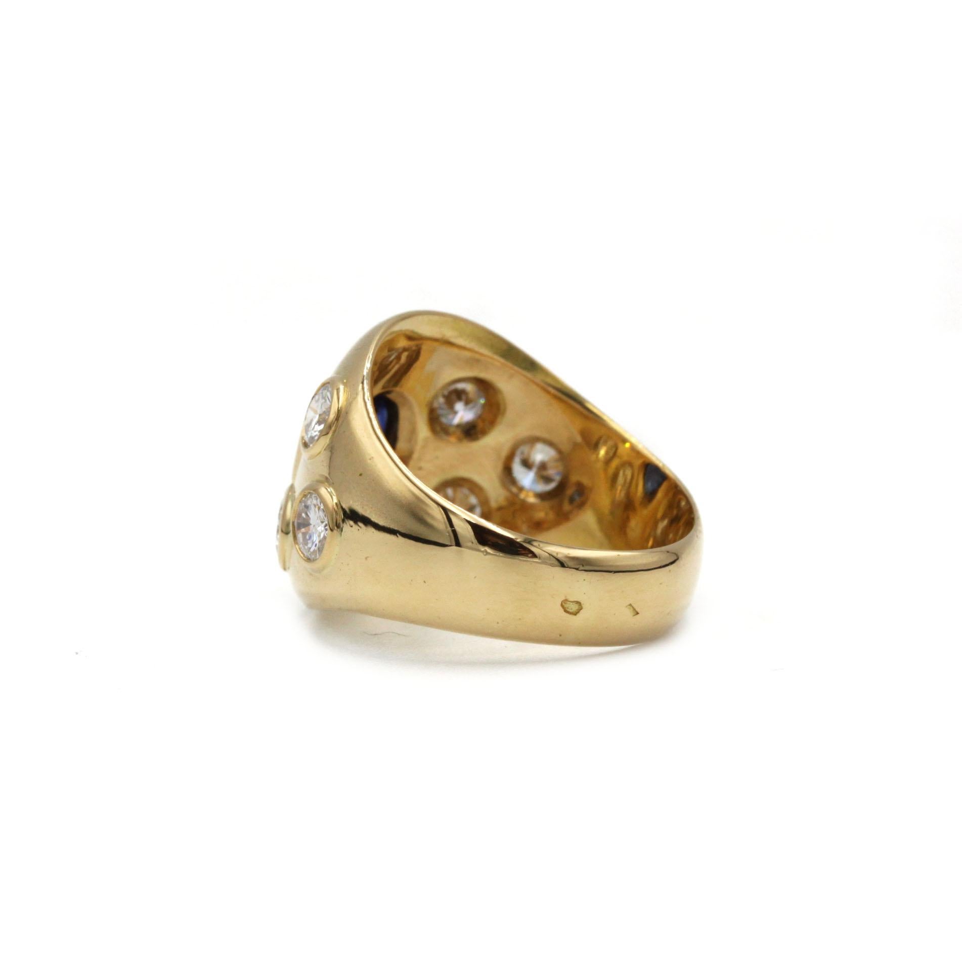 Anello a cupola con zaffiro e diamante in oro giallo 18 carati degli anni '70 In condizioni buone in vendita a MONTMORENCY, FR