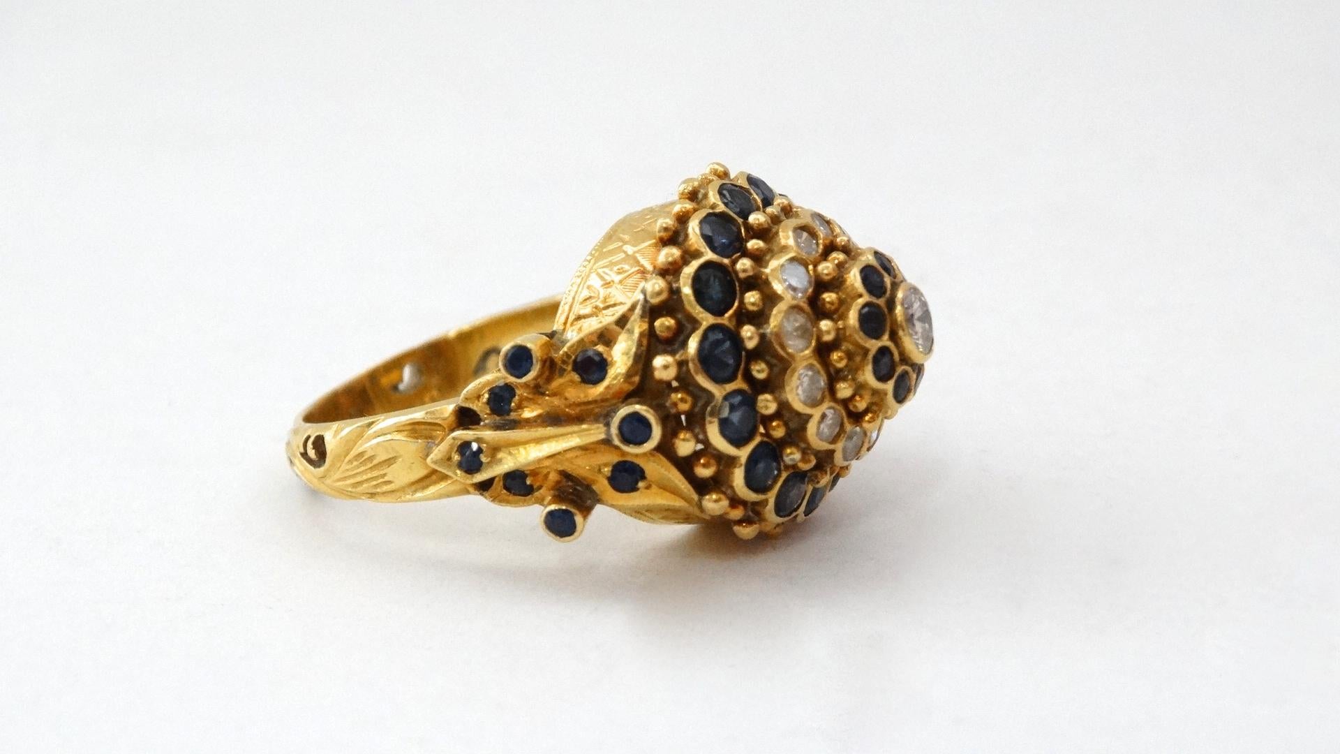 1970s 18K Yellow Gold & Sapphire Princess Ring  4