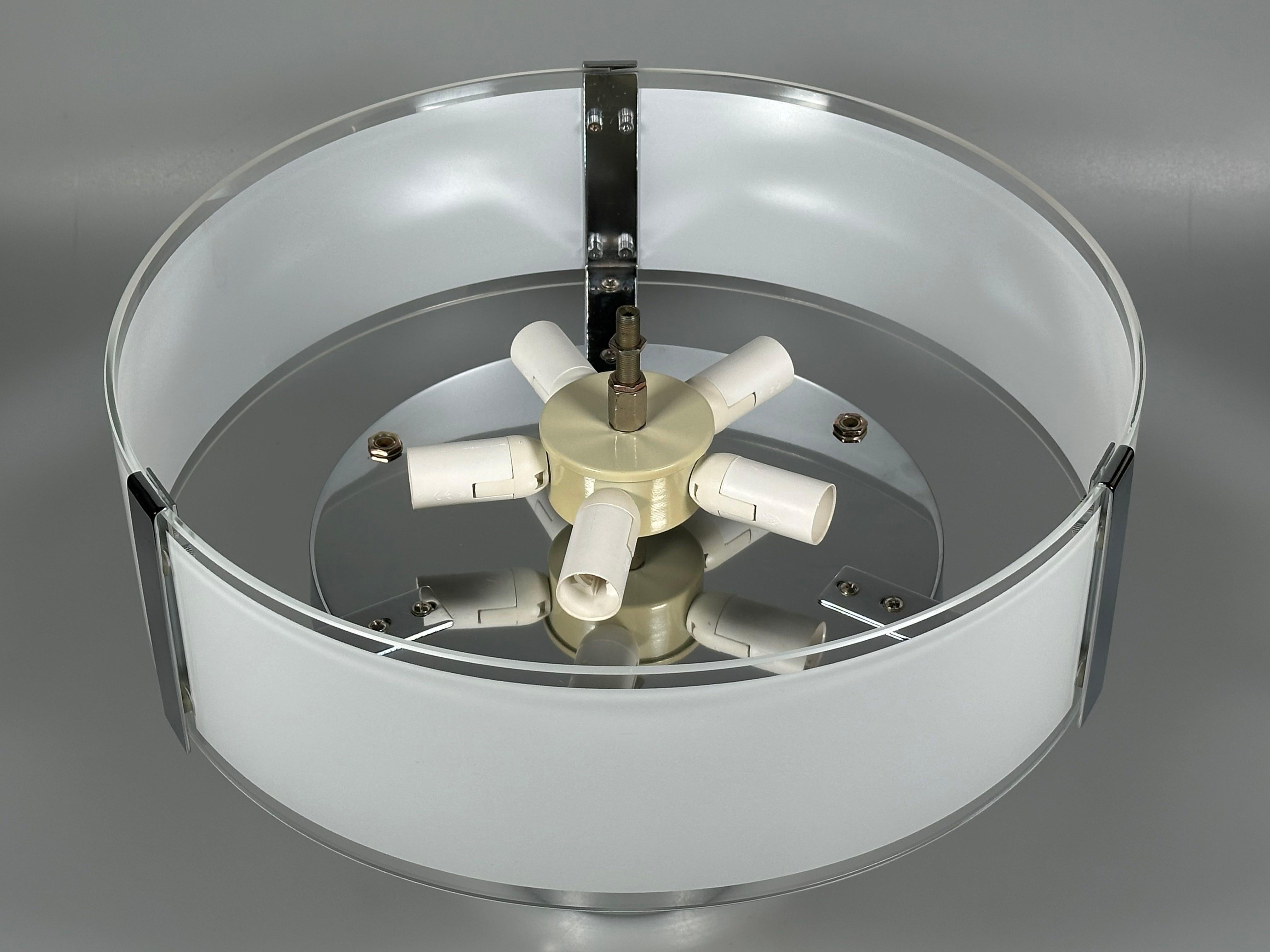 Lámpara de techo de los años 70 y 80 de Honsel Leuchten Alemania en cristal y cromo en venta 12